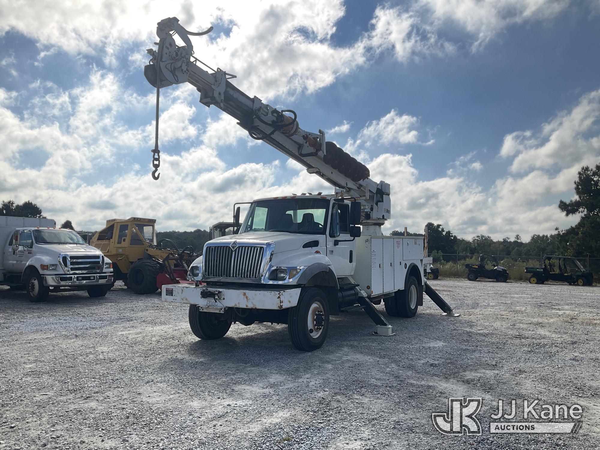 Photo of 2005 International 7300 4x4