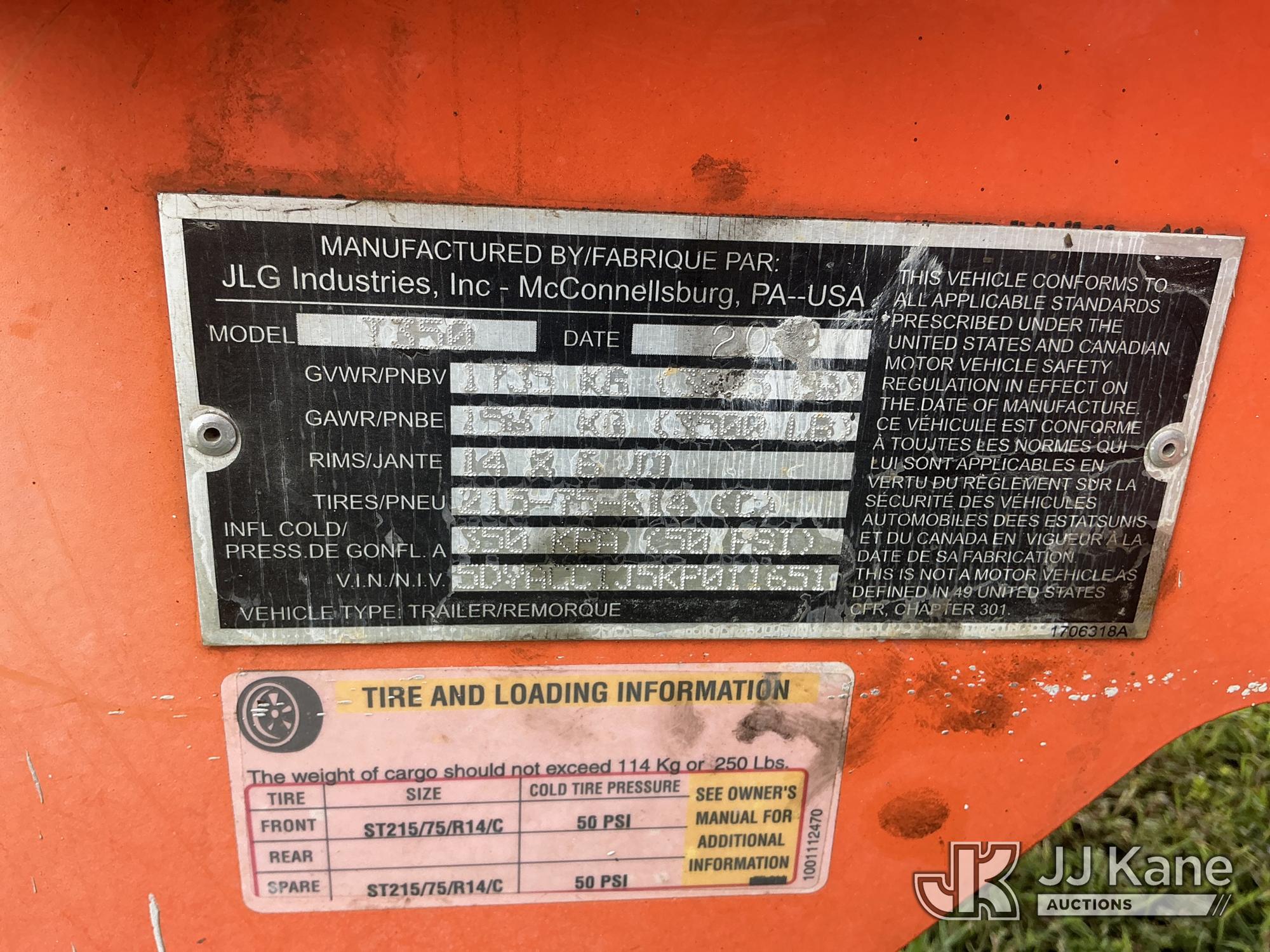 2019 JLG T350