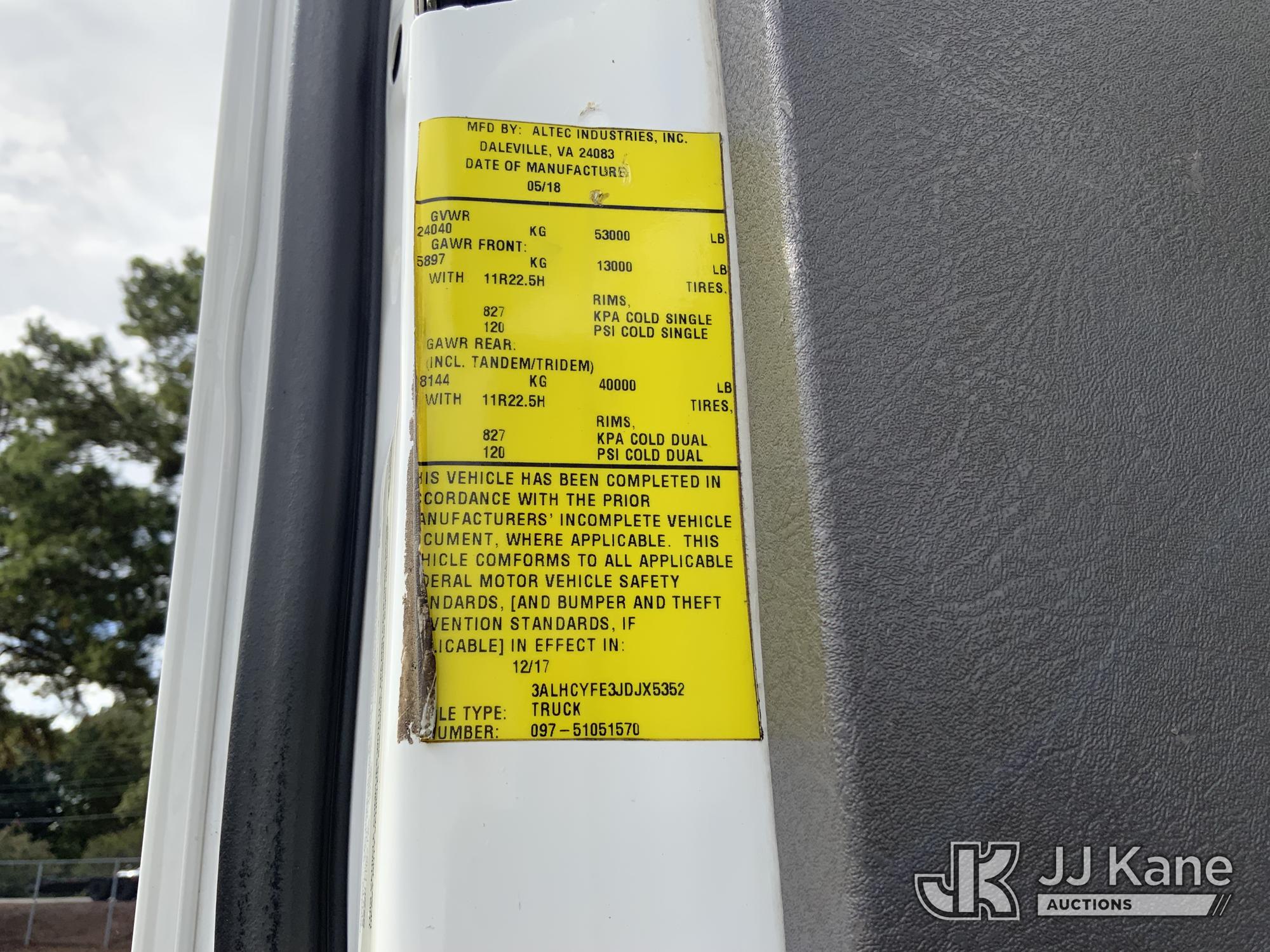 2018 Freightliner M2 106