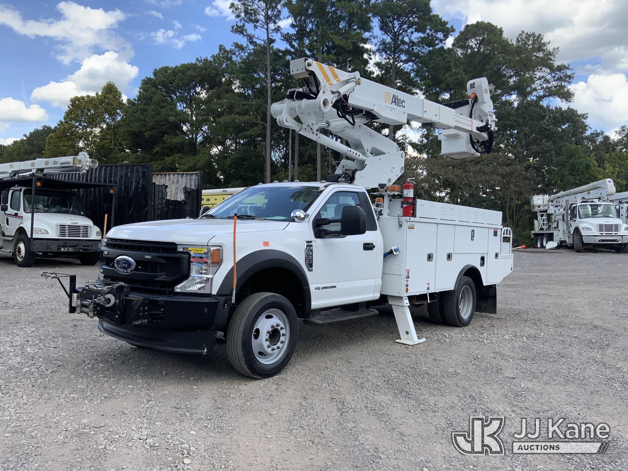 Photo of 2021 Ford F550