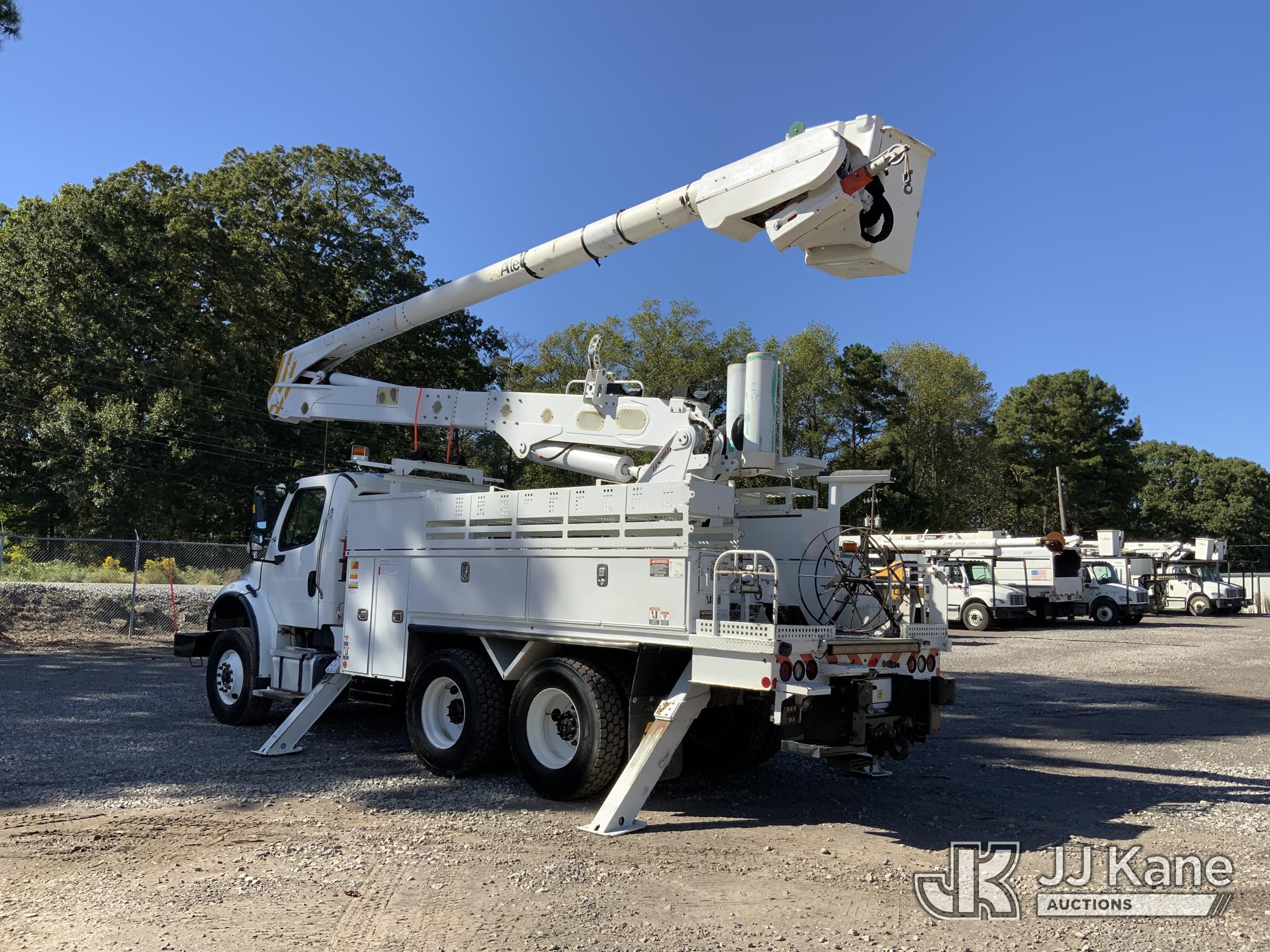 2018 Freightliner M2 106