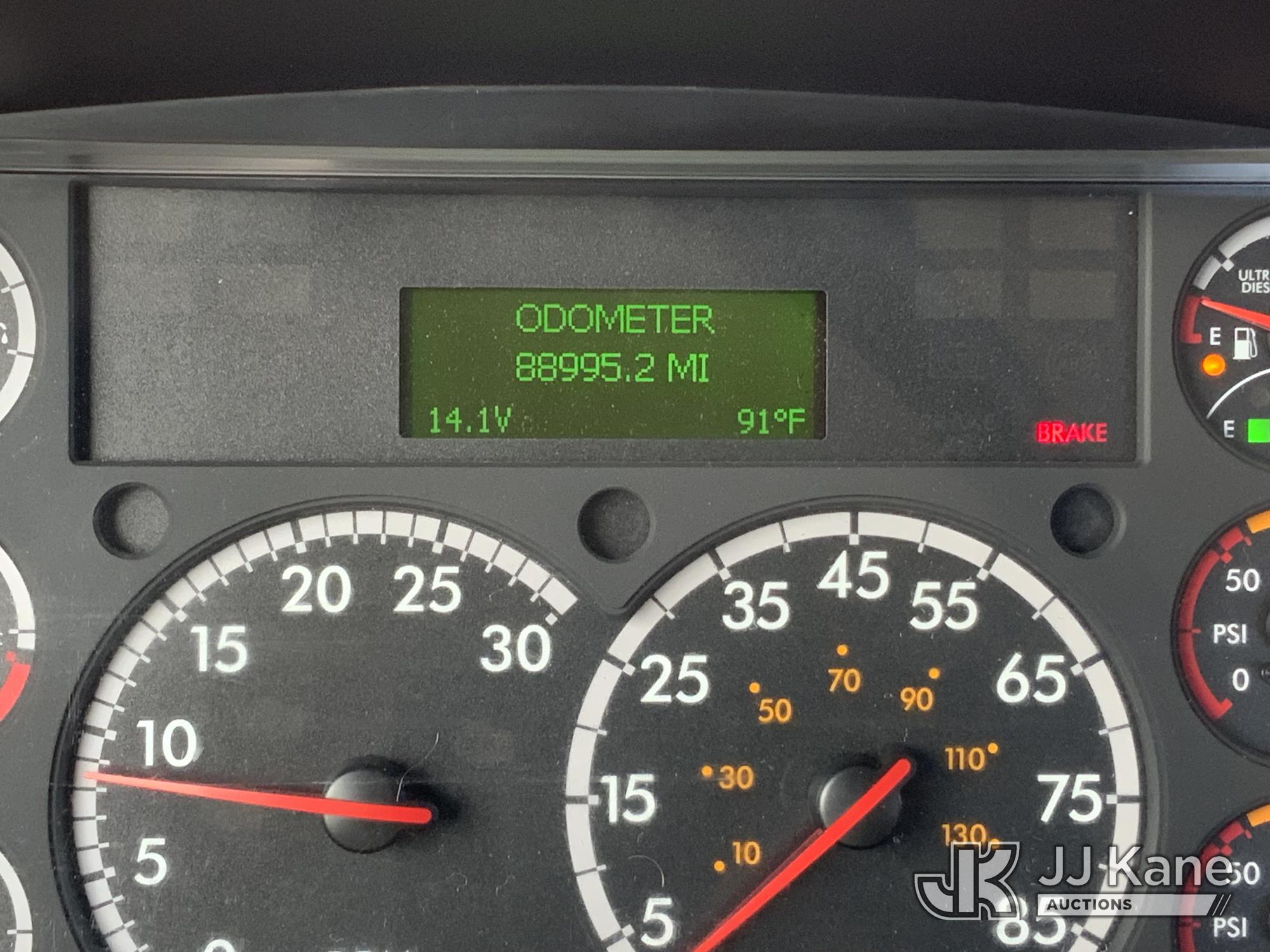 2018 Freightliner M2 106