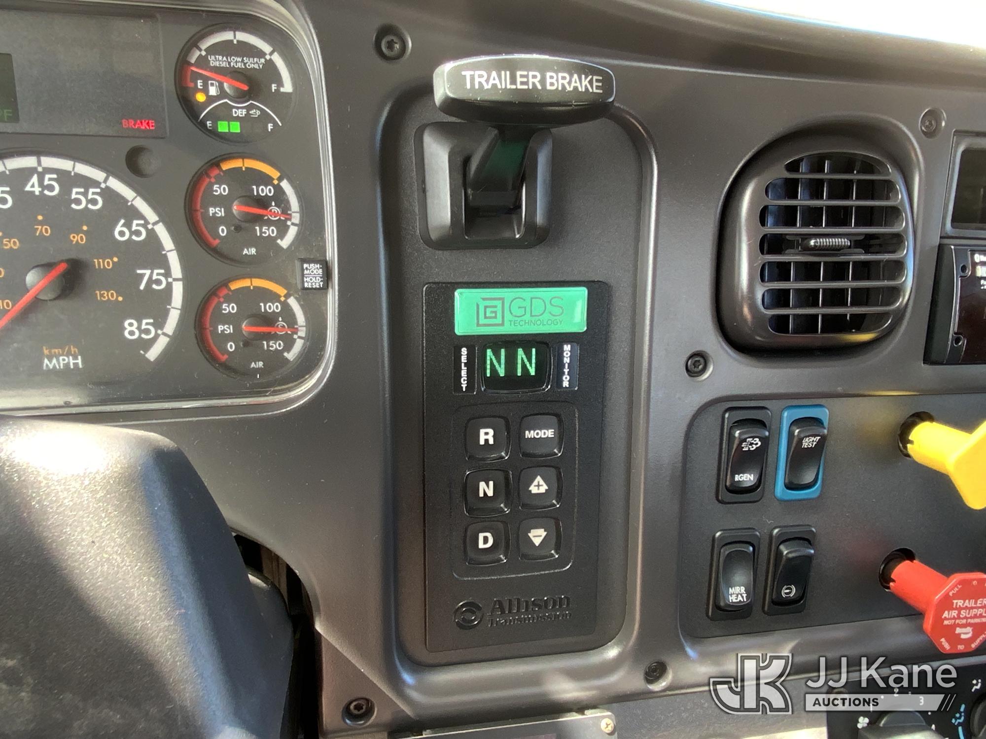 2018 Freightliner M2 106