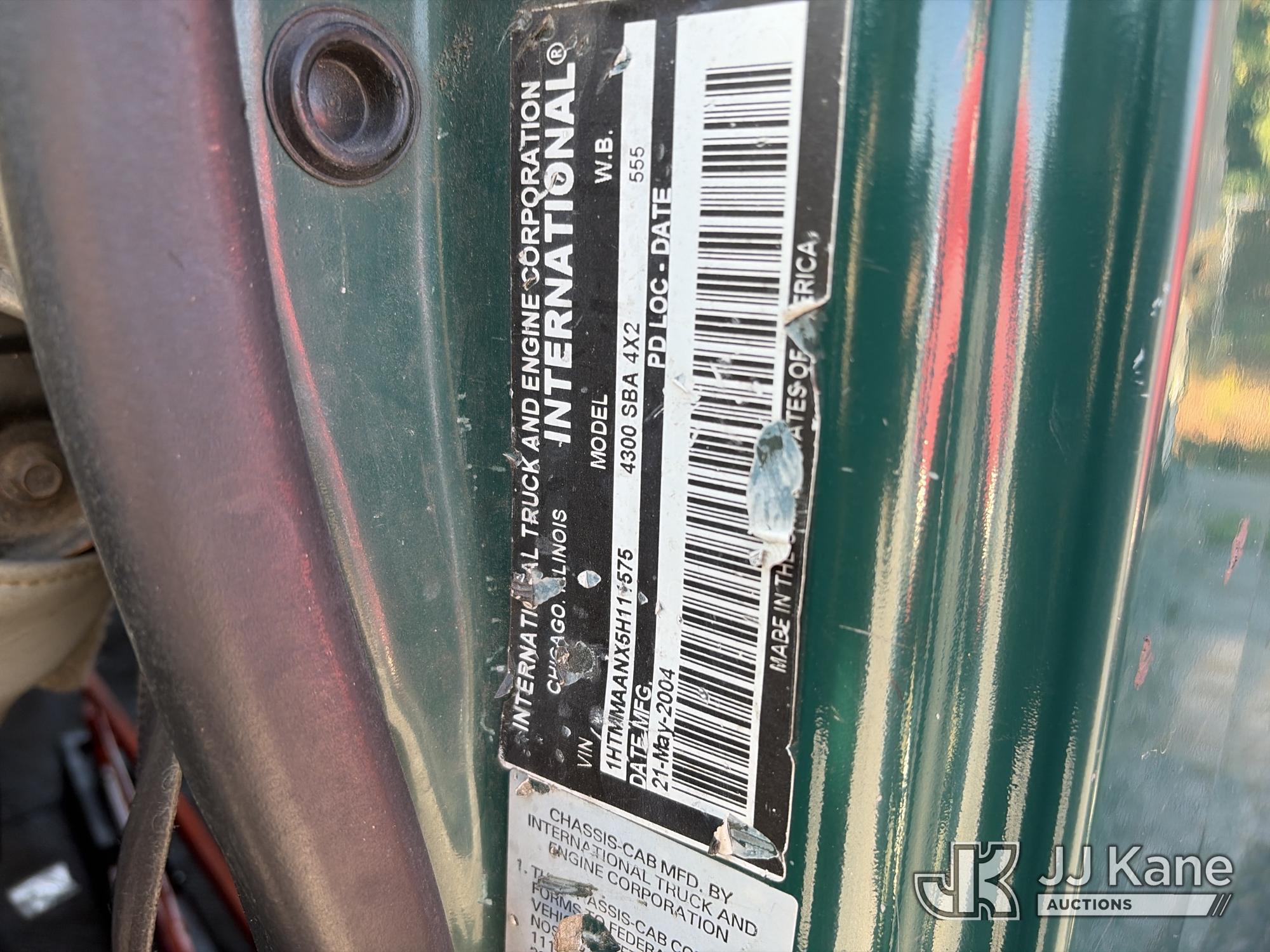 2005 International 4300