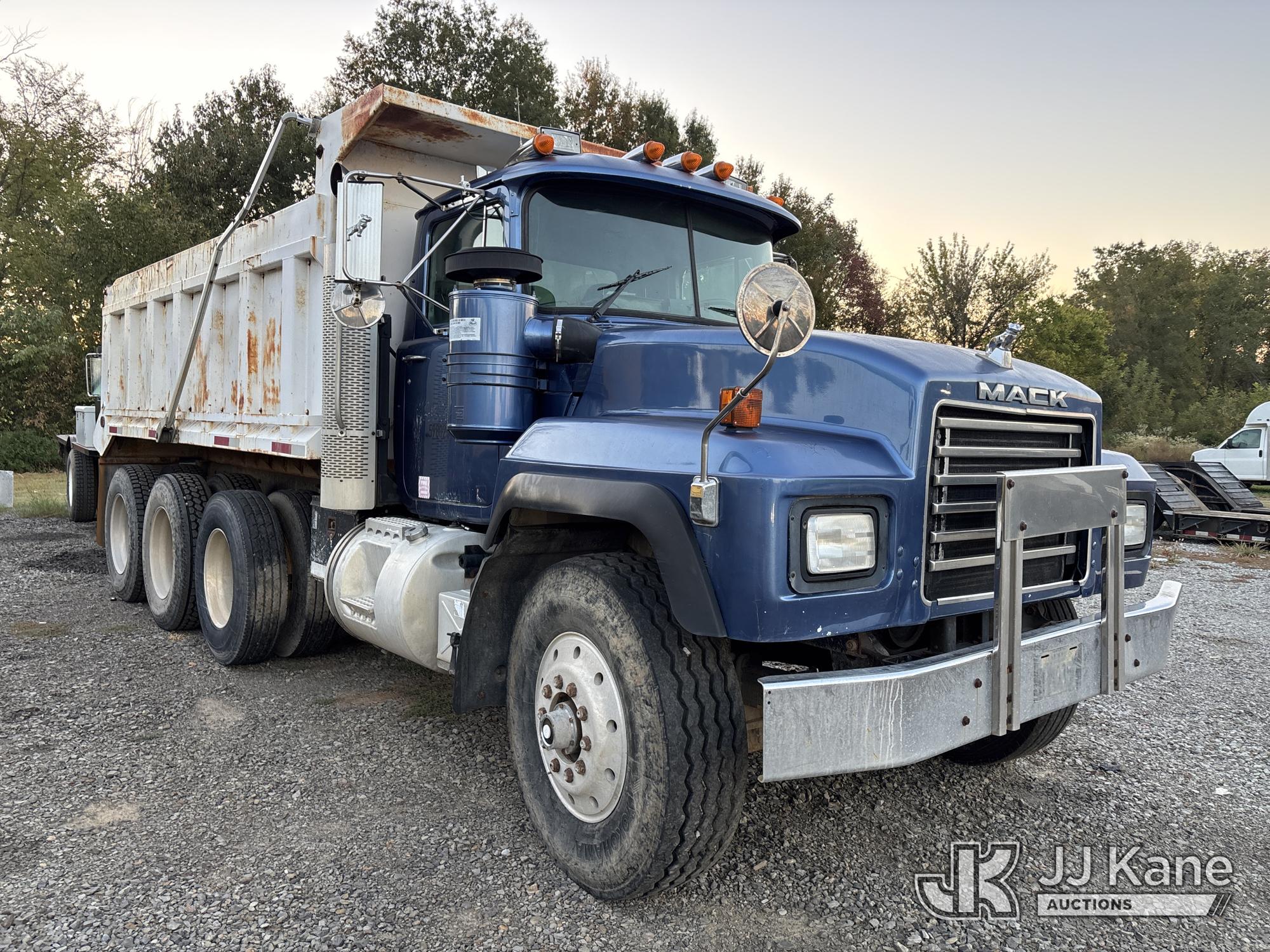 1998 Mack RD688S