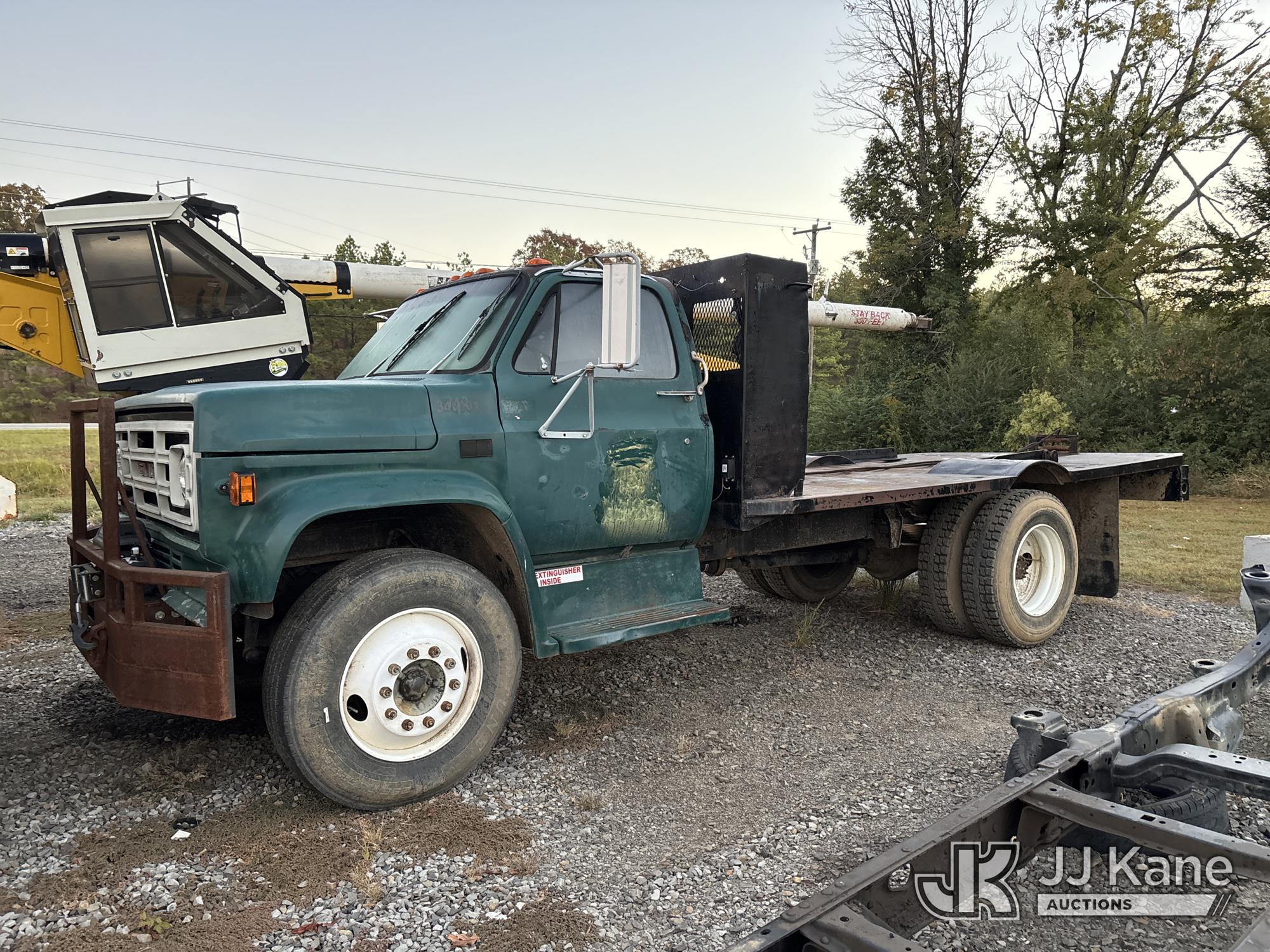 Photo of 1987 GMC C7500