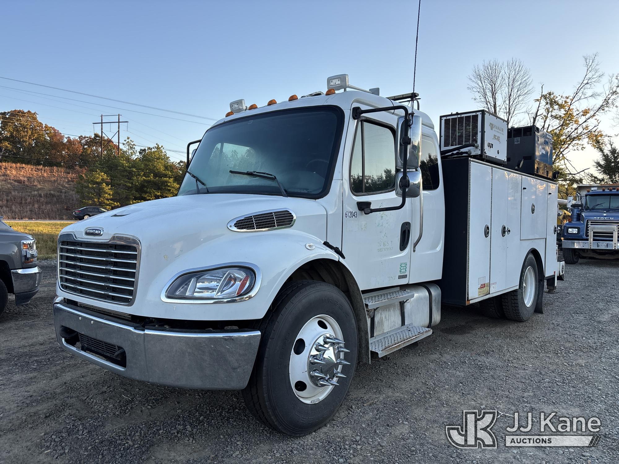 2012 Freightliner M2 106