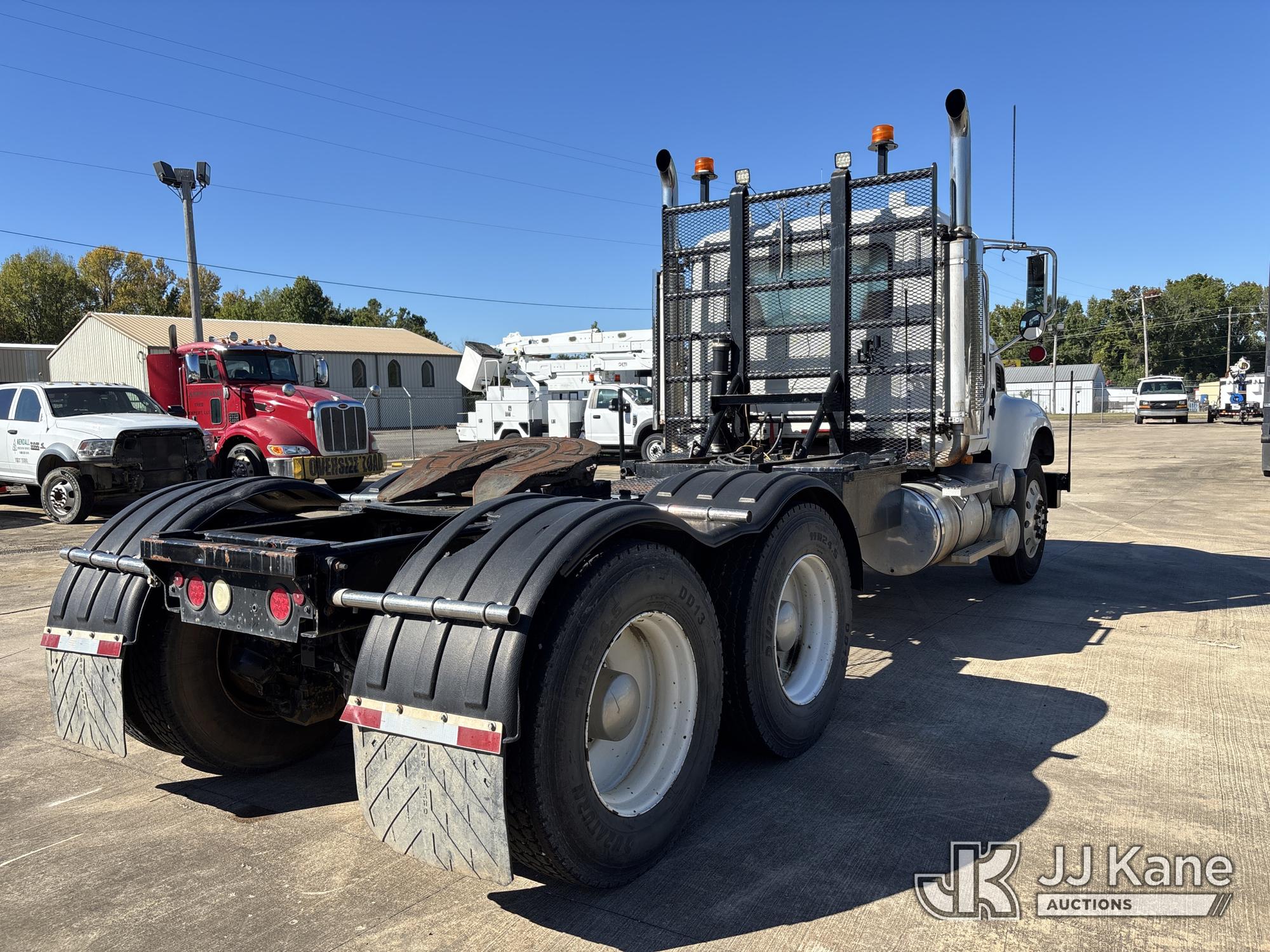 2006 Mack CV713