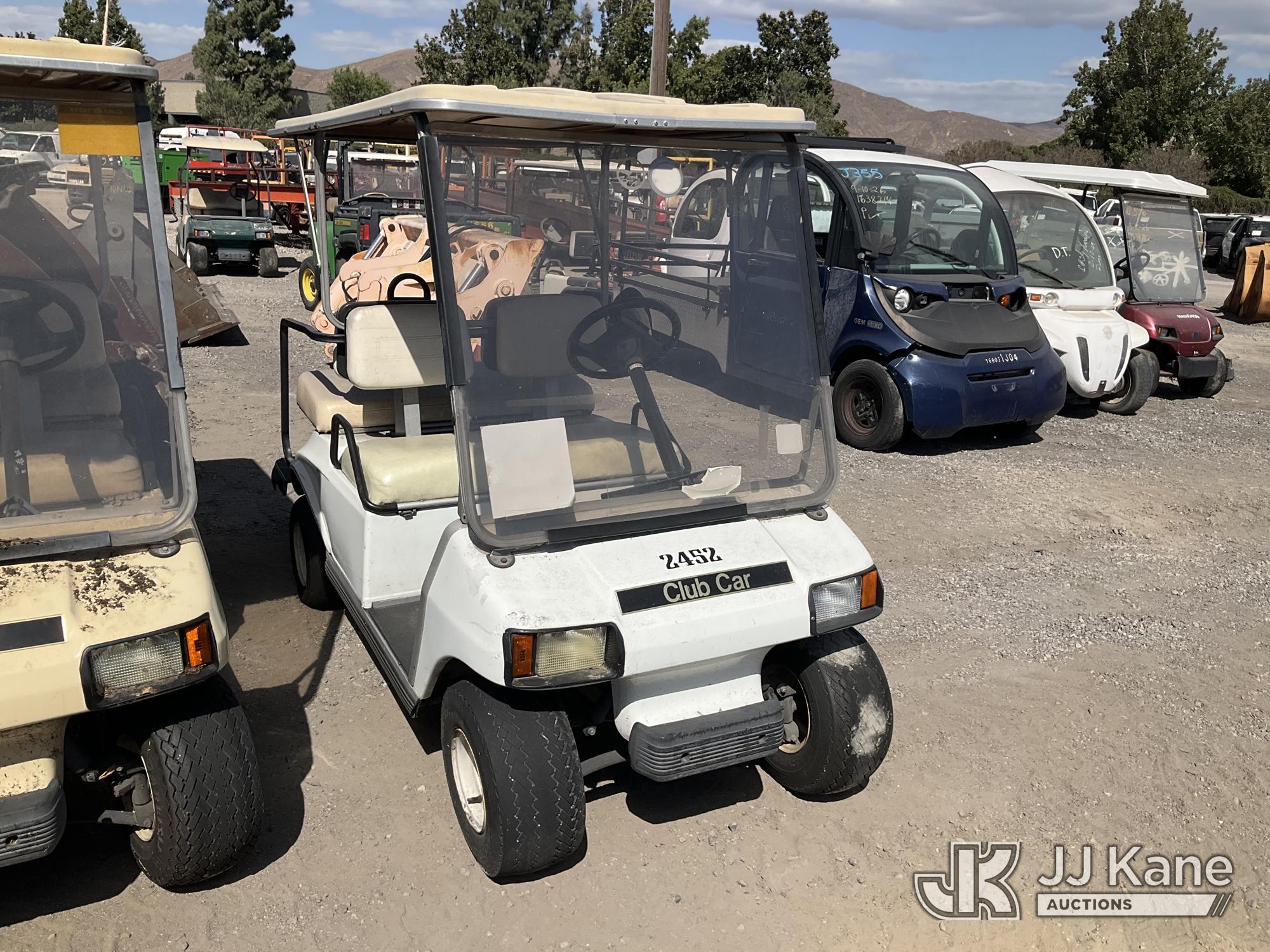 0 Club Car GOLF CART