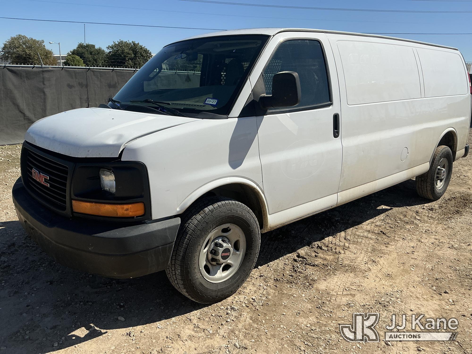 Photo of 2017 GMC Savana G2500