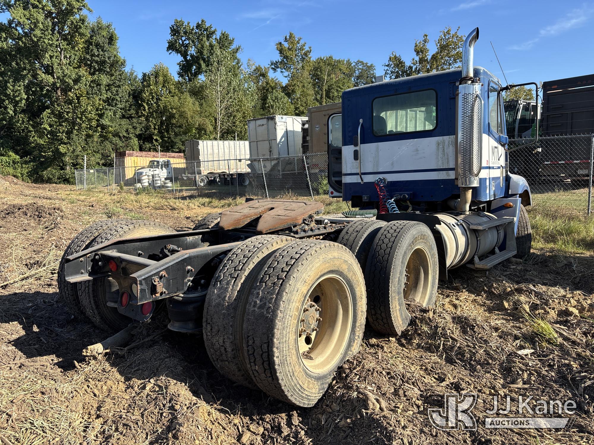 2006 Freightliner COLUMBIA 112