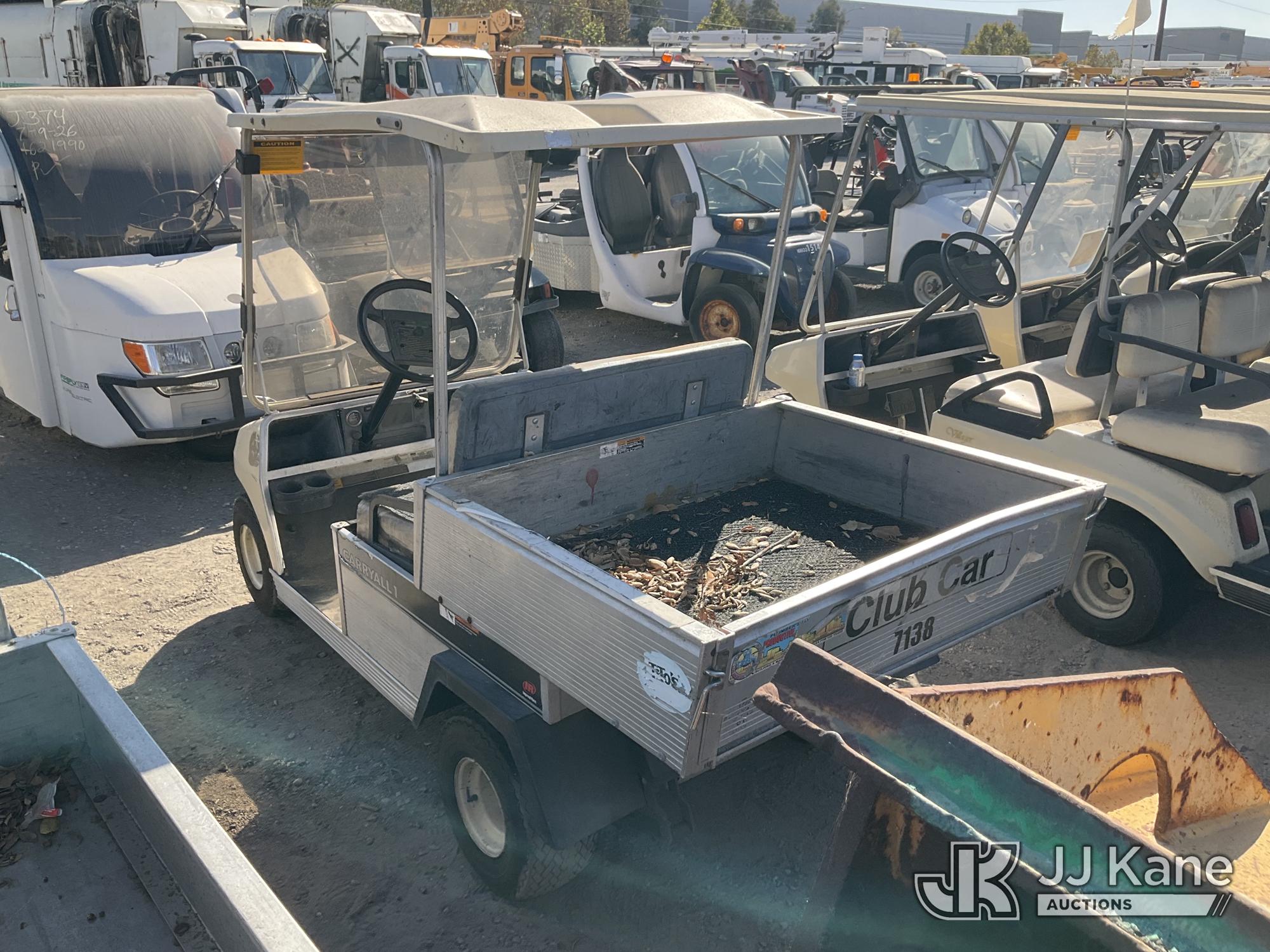 0 Club Car CARRYALL 1