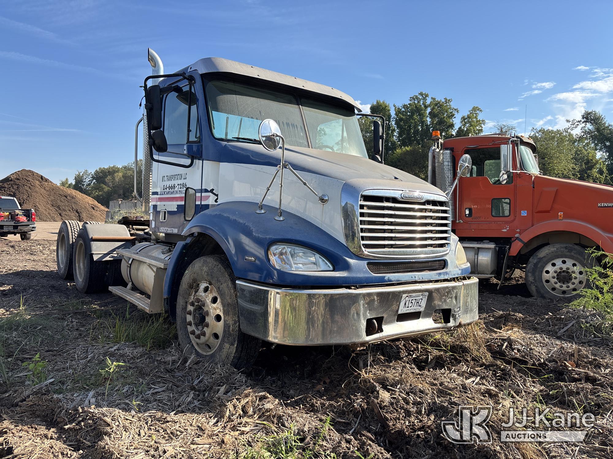 2006 Freightliner COLUMBIA 112