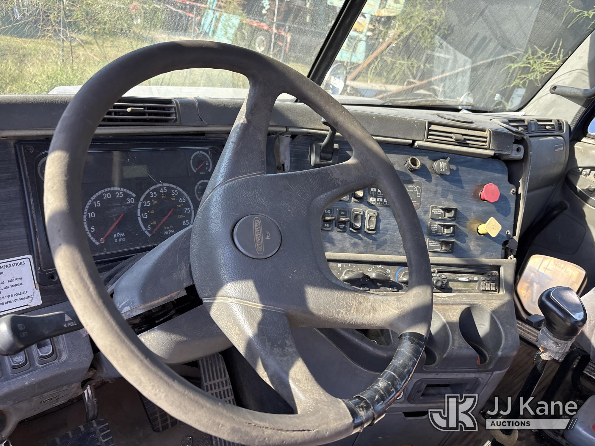 2006 Freightliner COLUMBIA 112