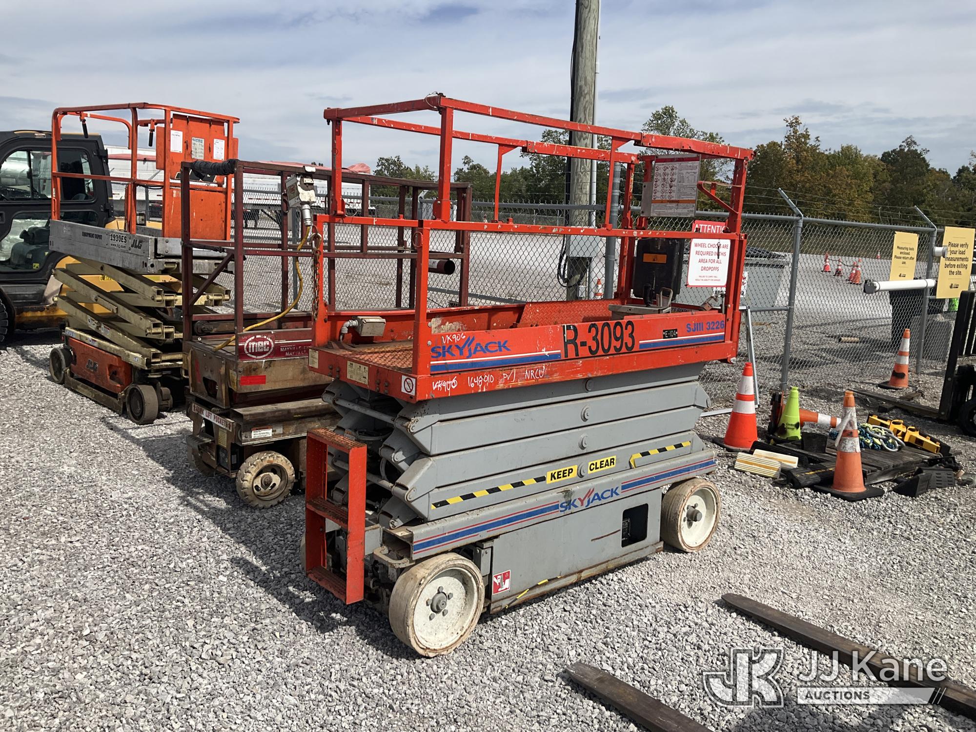 Photo of 2005 Skyjack SJ3226