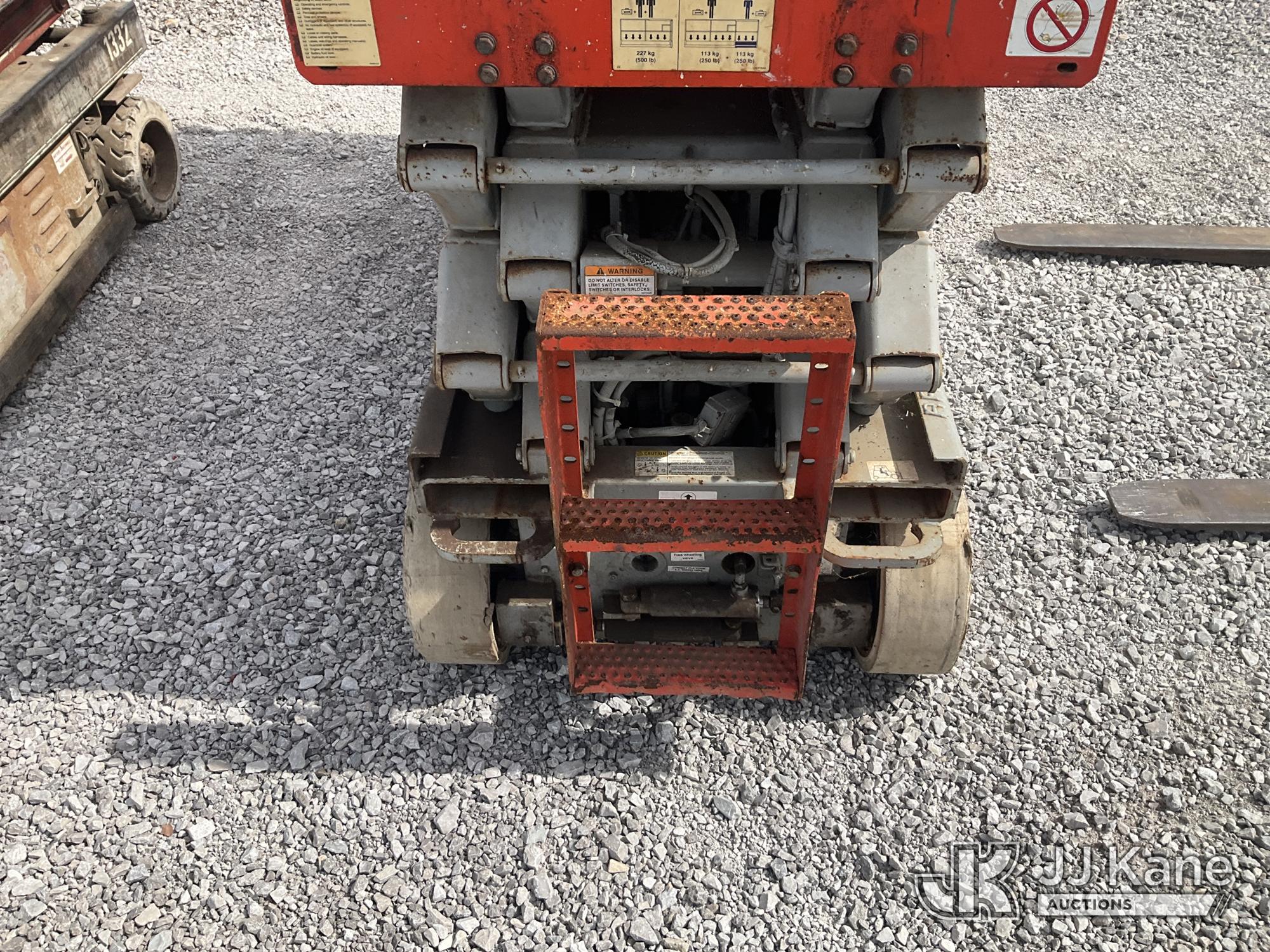 2005 Skyjack SJ3226