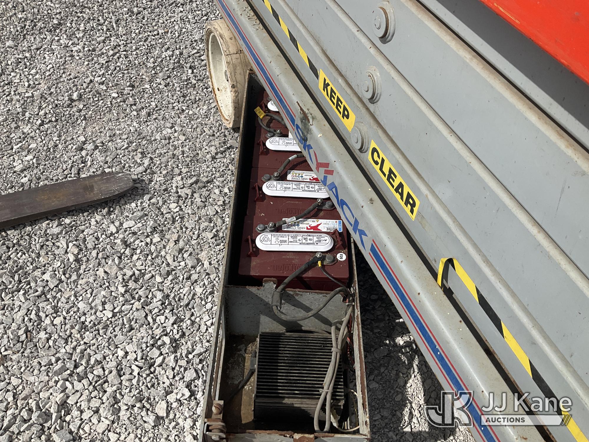 2005 Skyjack SJ3226