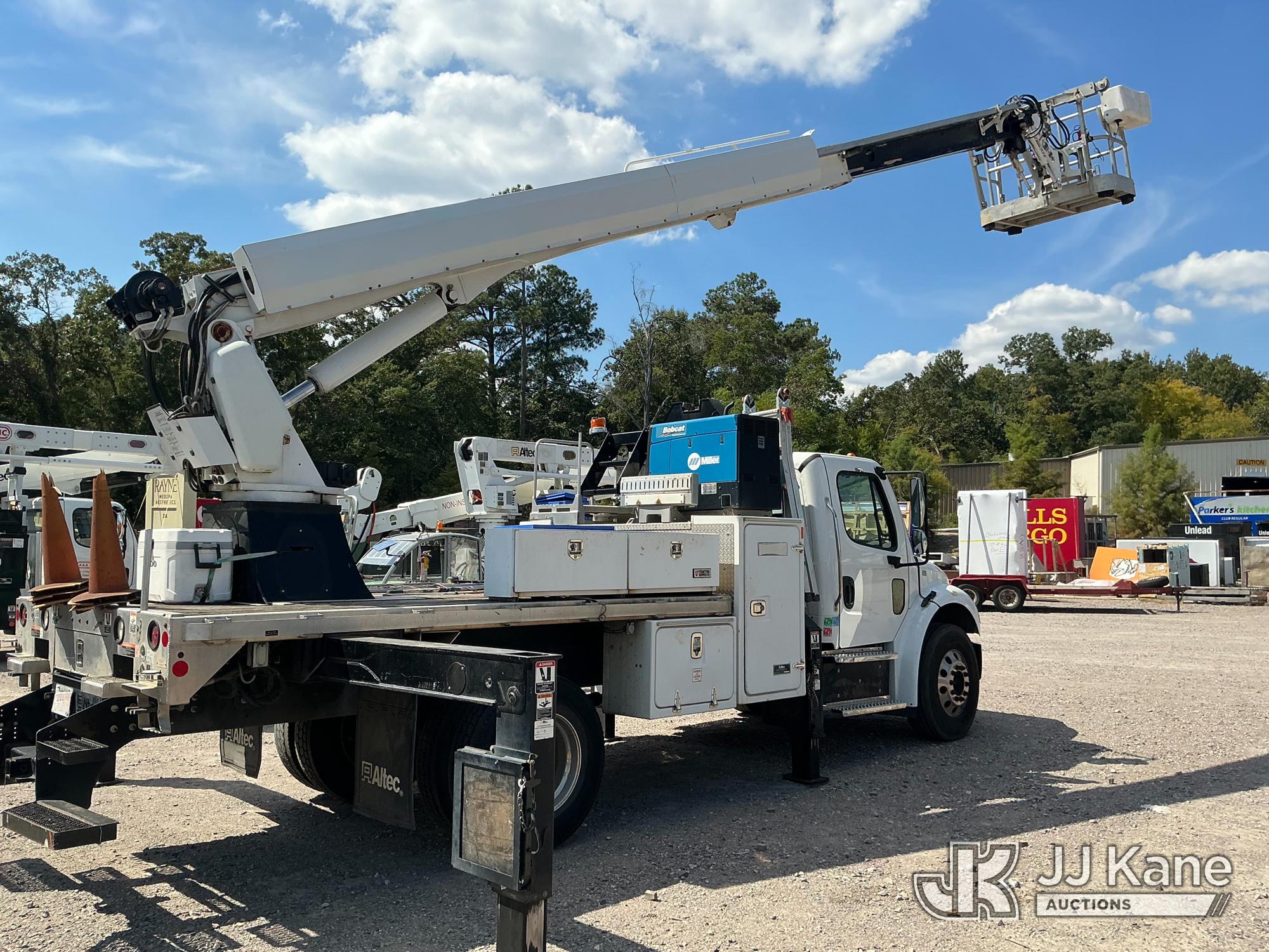 2019 Freightliner M2