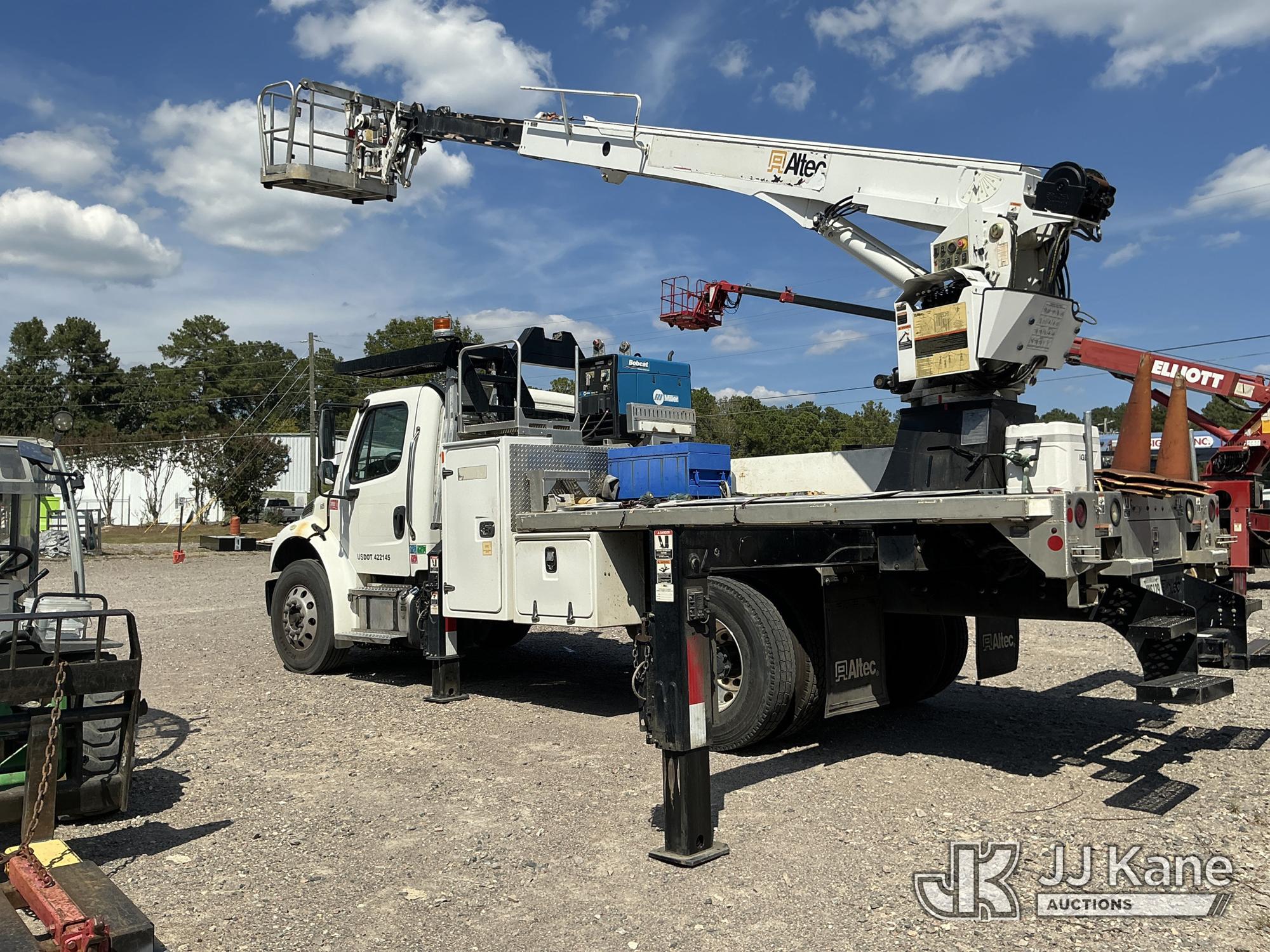 2019 Freightliner M2