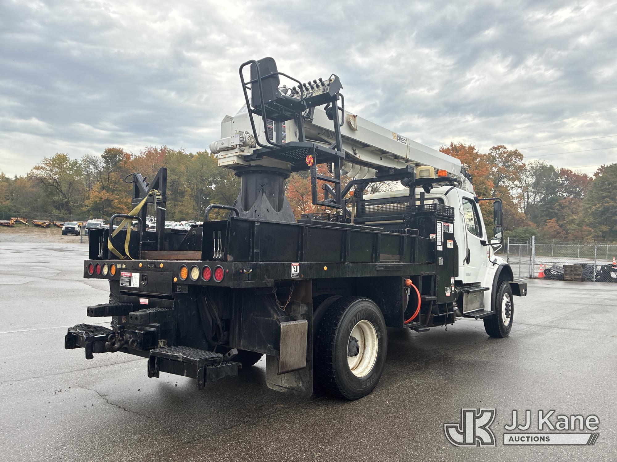 2014 Freightliner M2 106