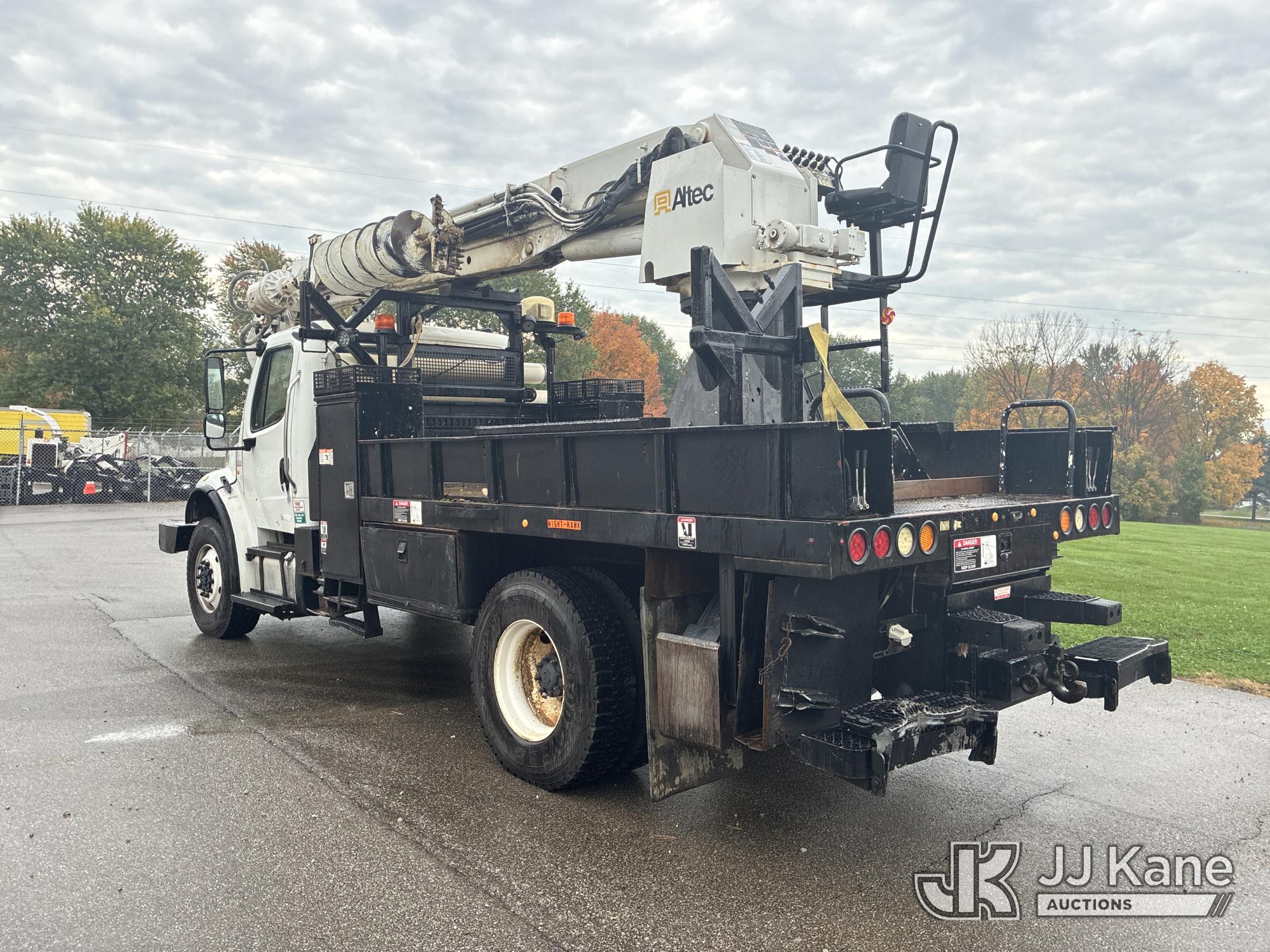 2014 Freightliner M2 106