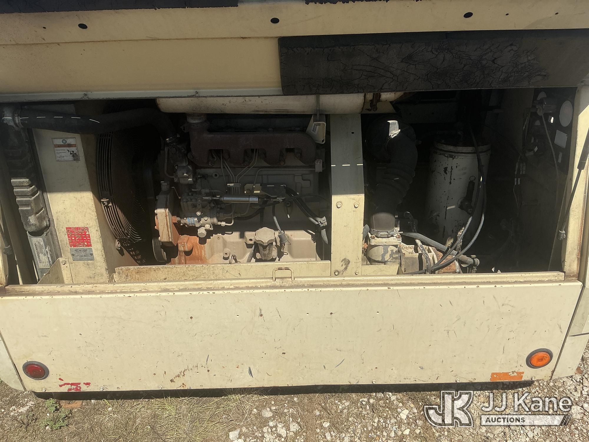 2004 Ingersoll Rand 185