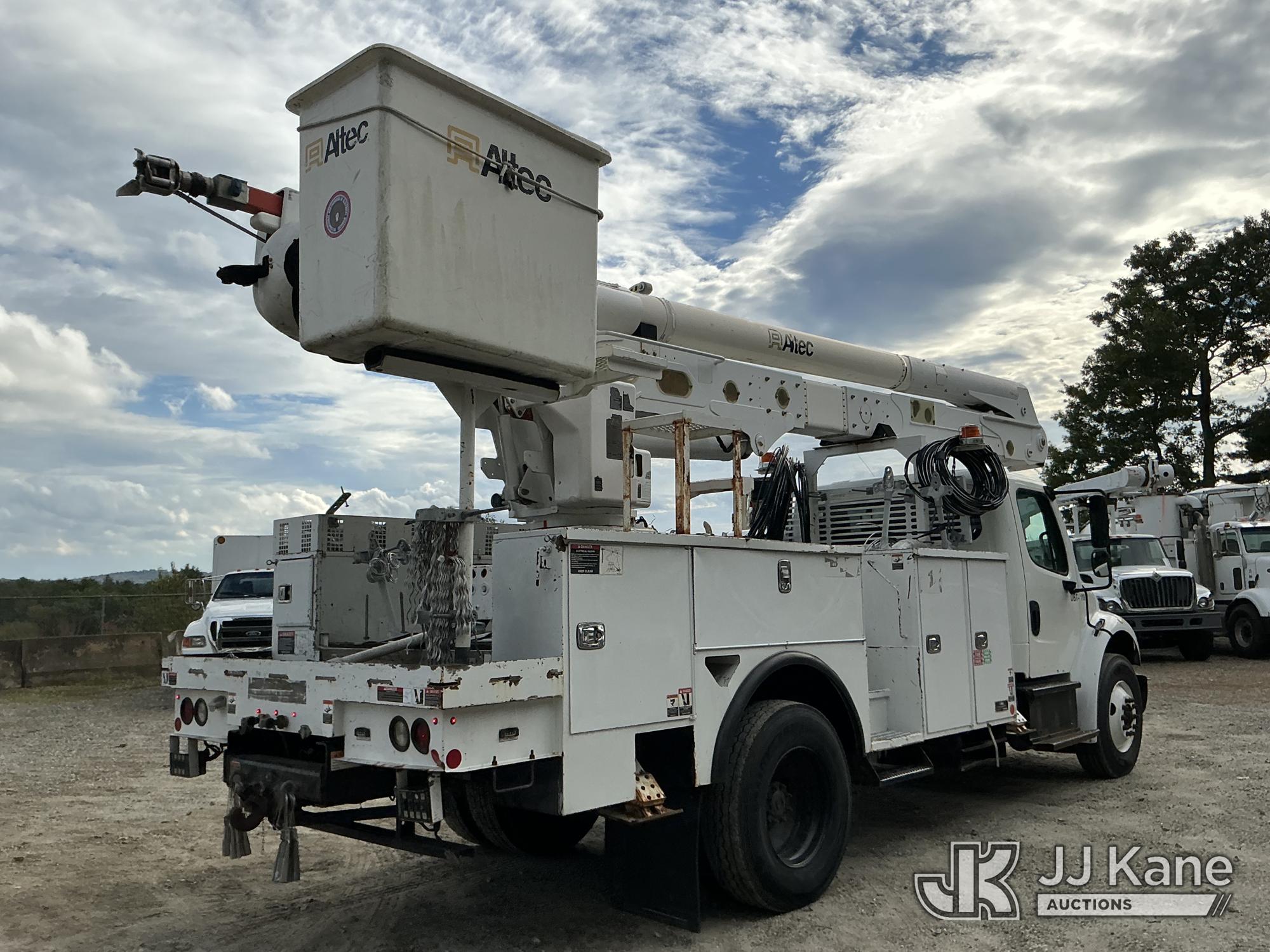 2017 Freightliner M2 106