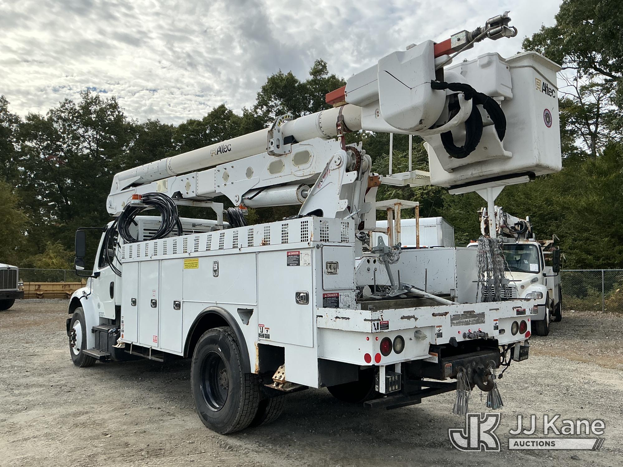 2017 Freightliner M2 106