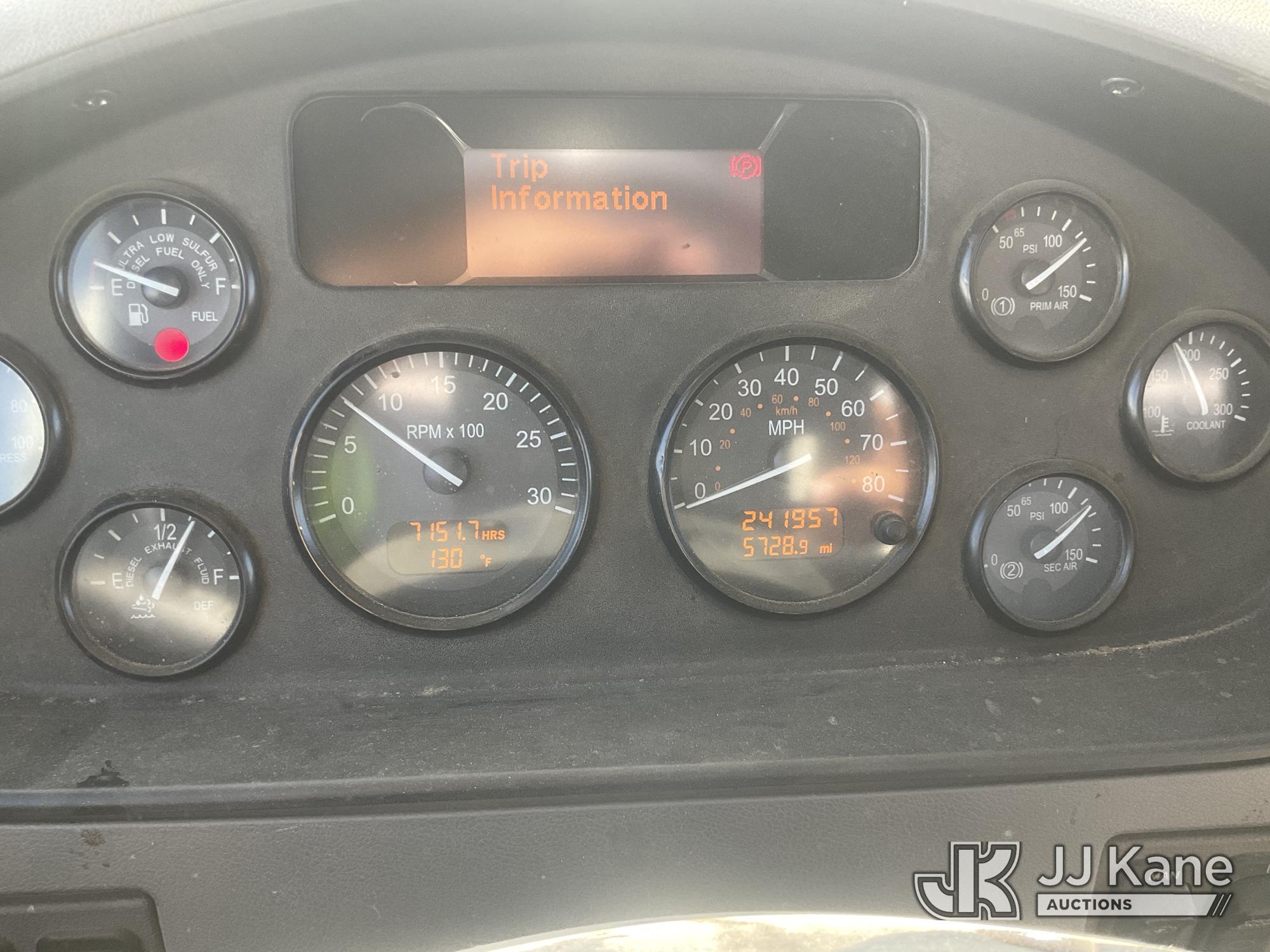2013 Peterbilt 337