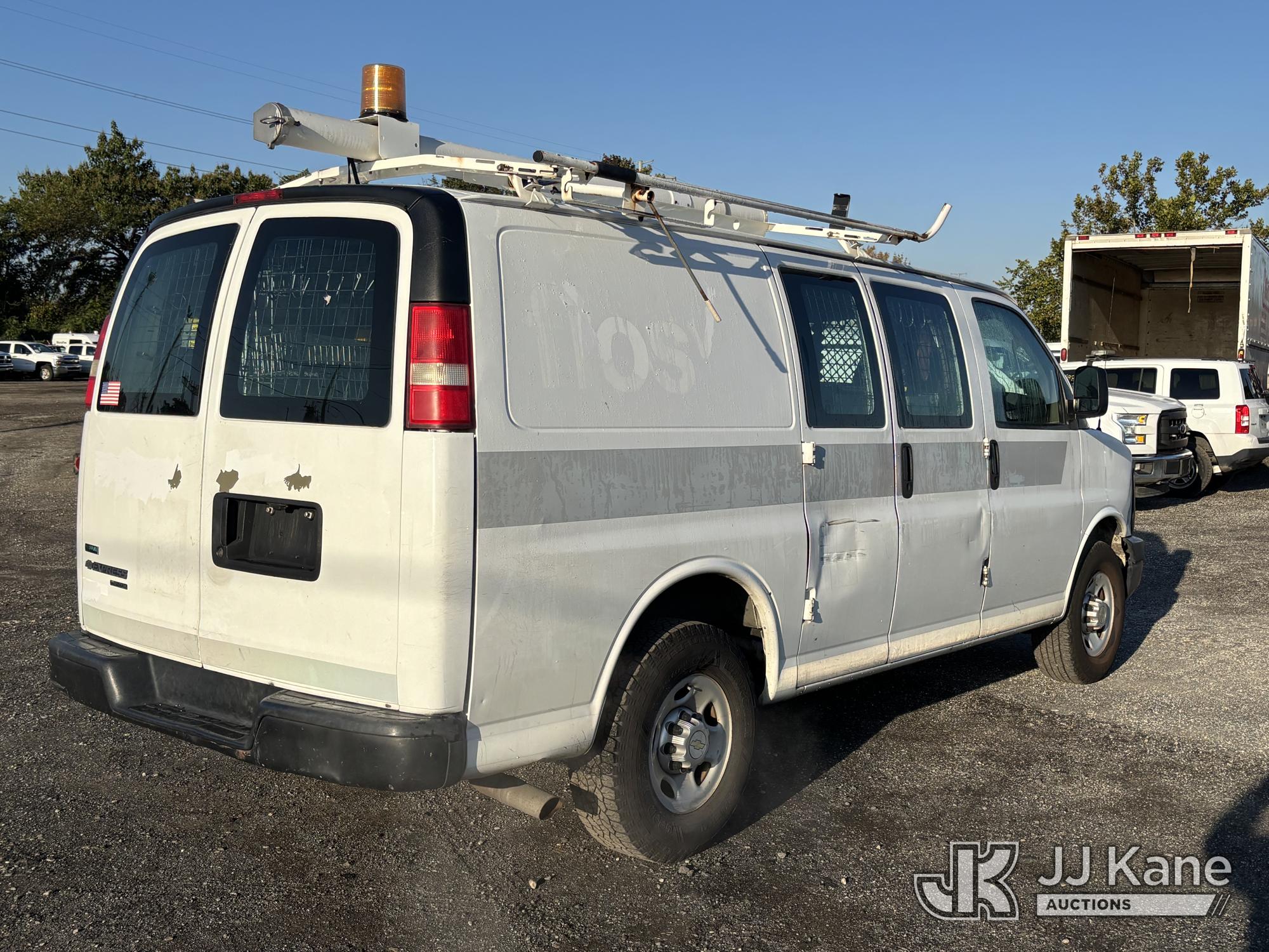 2011 Chevrolet Express G2500