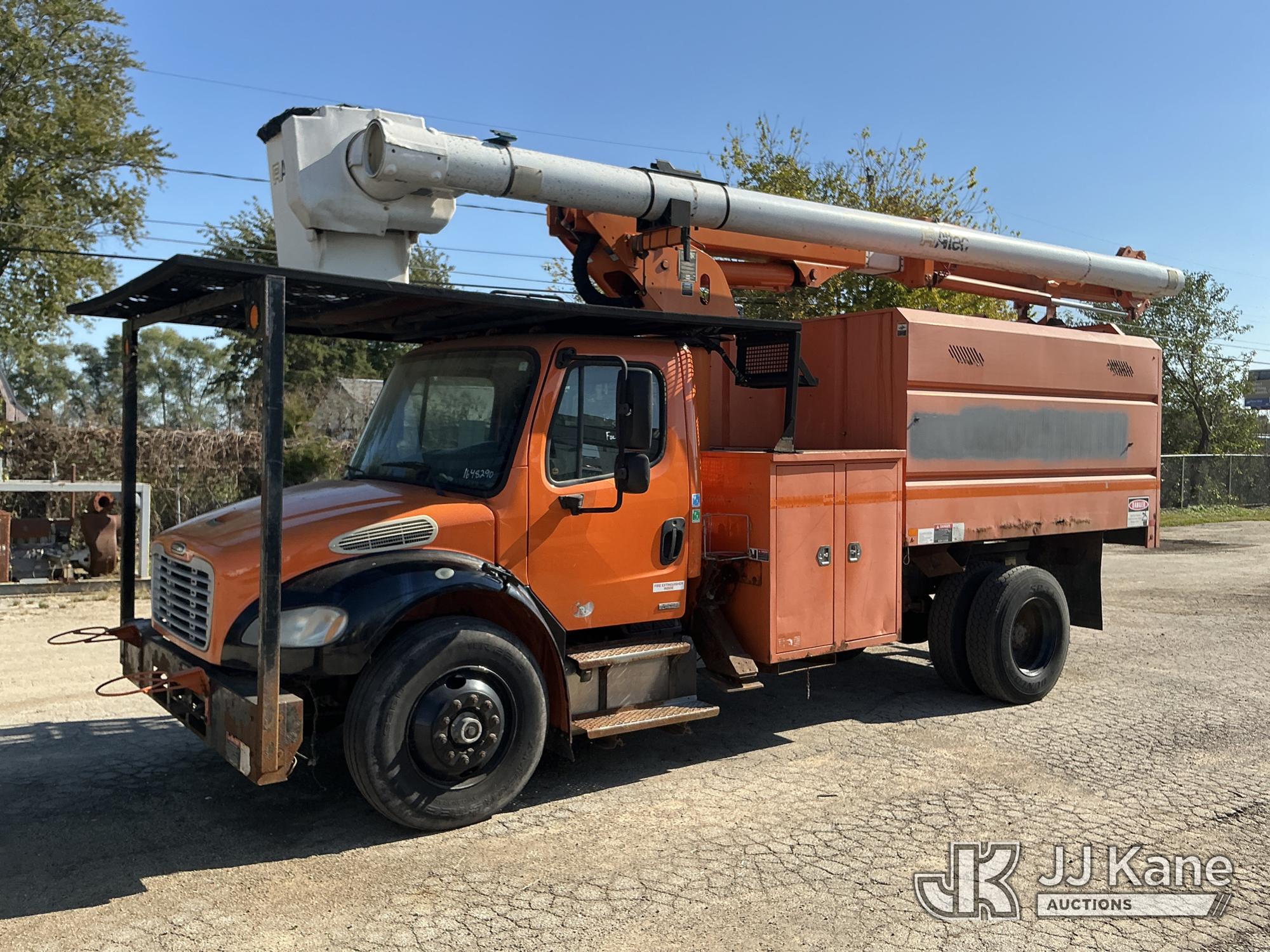 Altec LRV55 Over-Center Bucket Truck On 2011 Freightliner M2 106 Dump Chipper Truck (1648290)