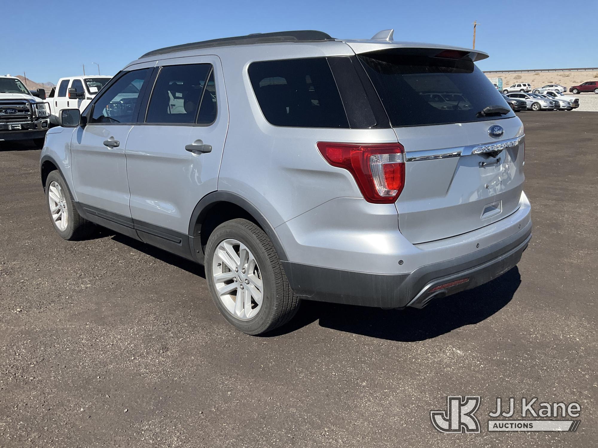 2016 Ford Explorer