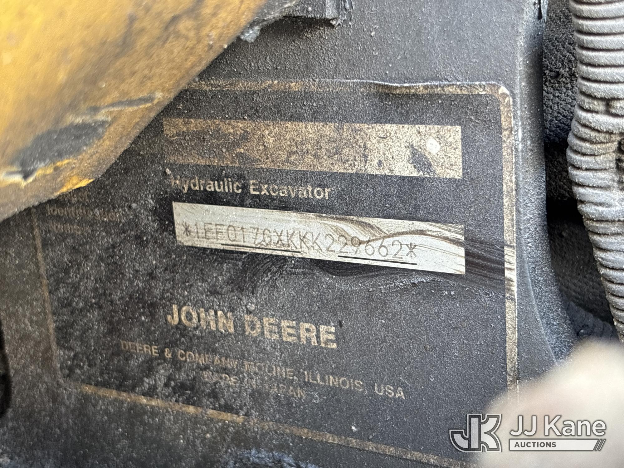 2019 John Deere 17G