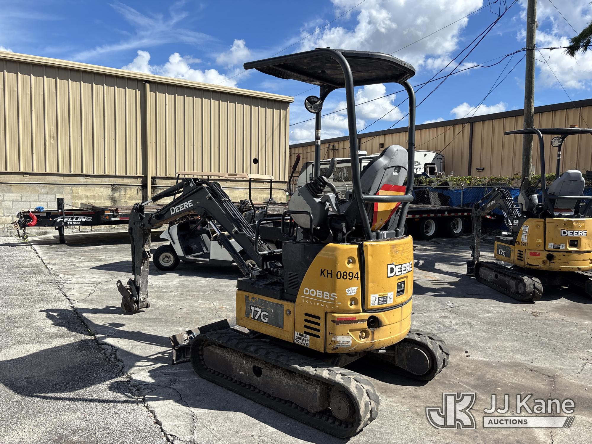 2018 John Deere 17G