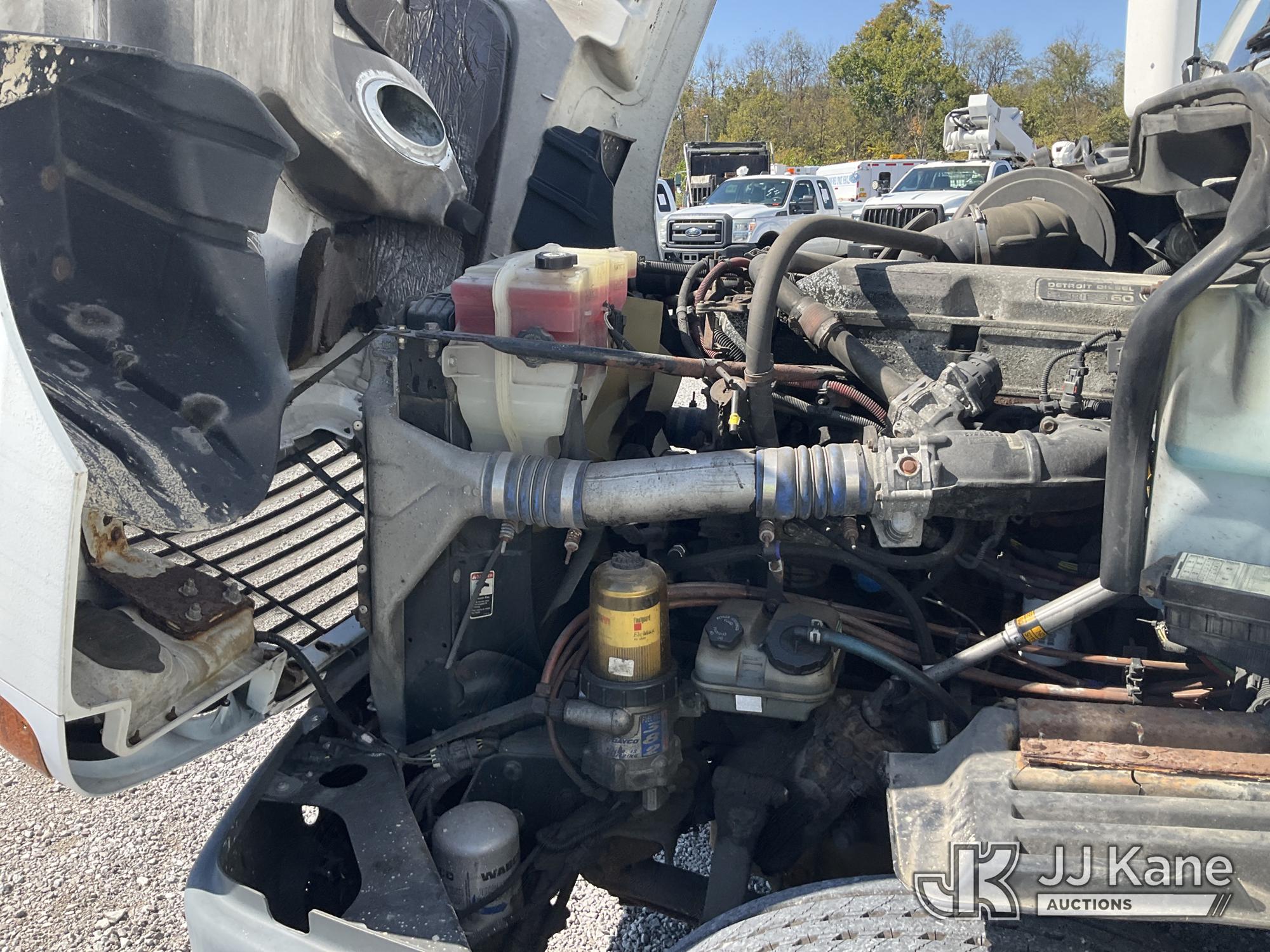 2009 Freightliner ST120
