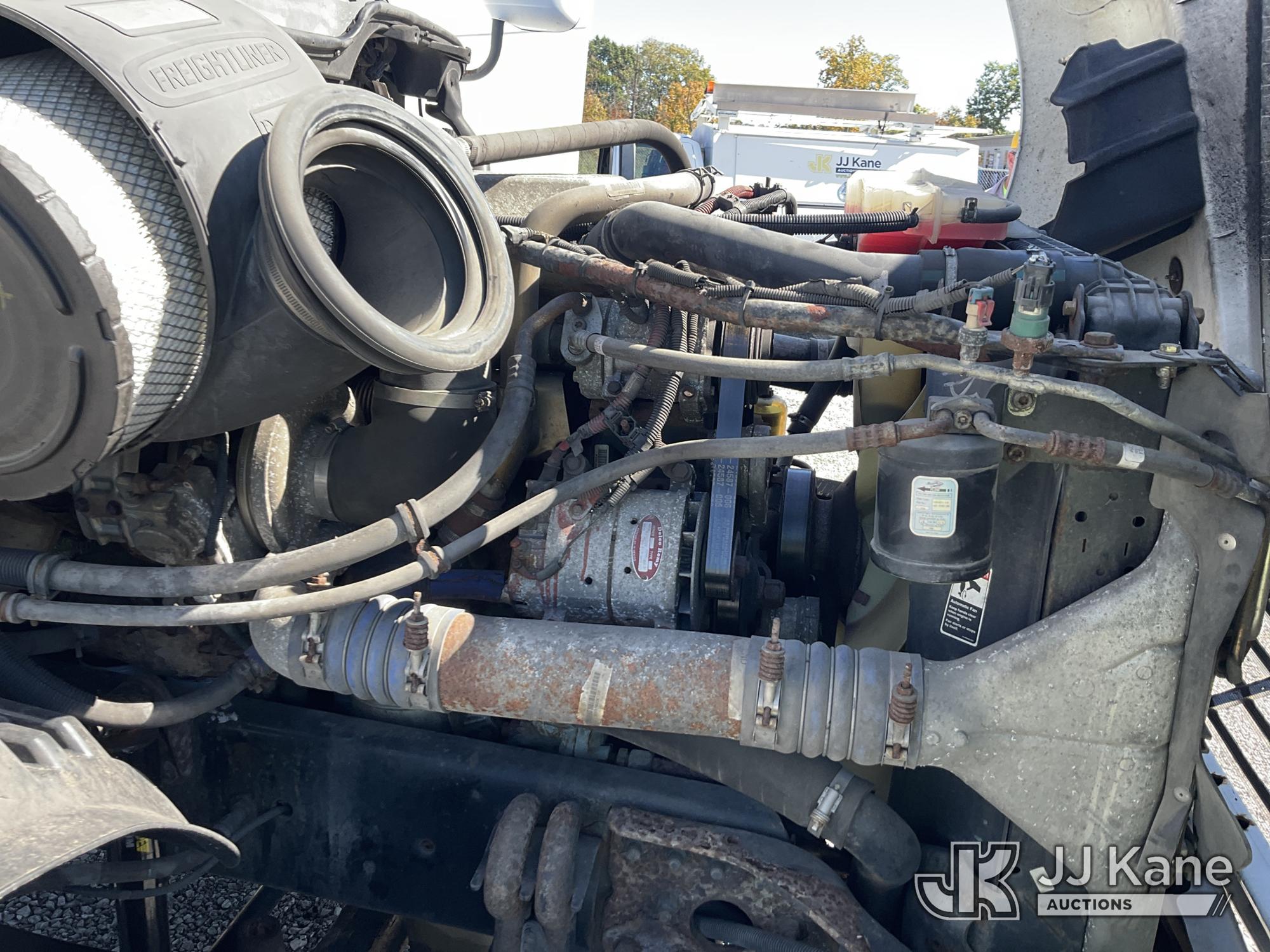 2009 Freightliner ST120