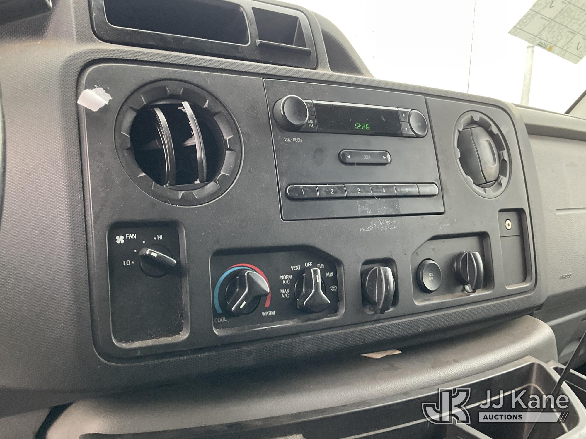 2014 Ford E250