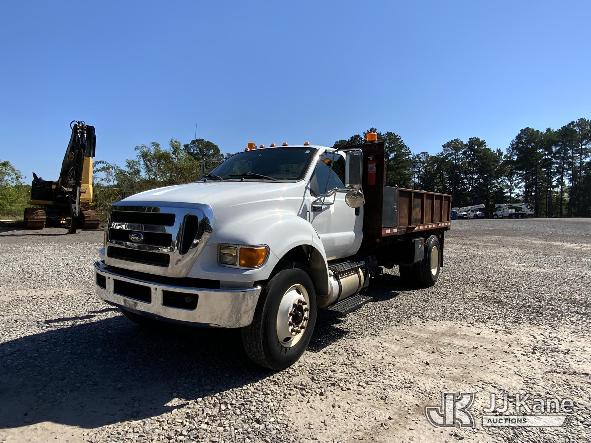2011 Ford F750