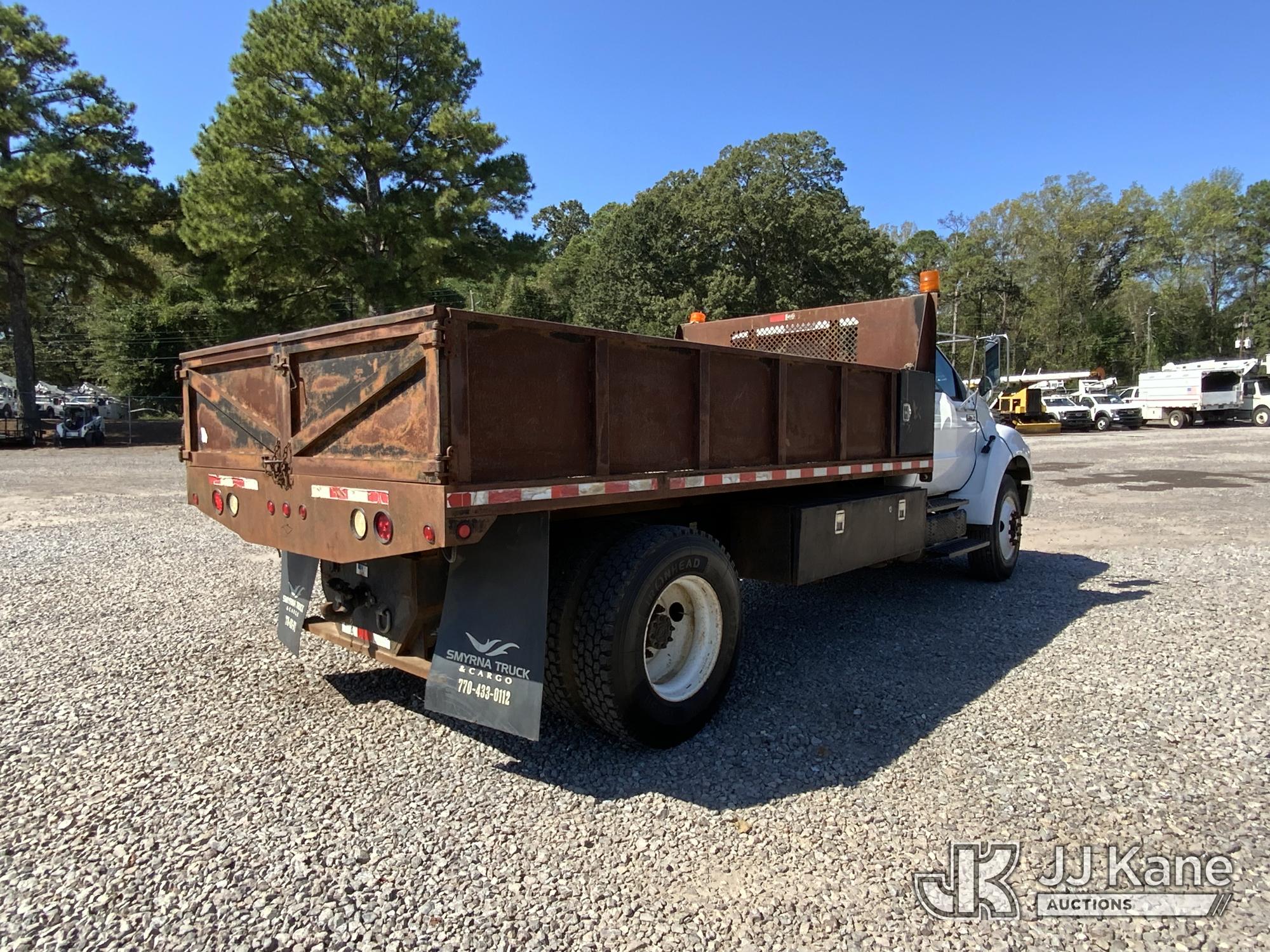 2011 Ford F750