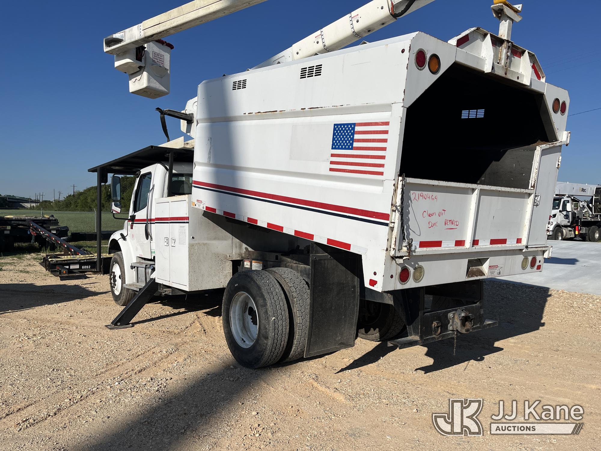 2019 Freightliner M2