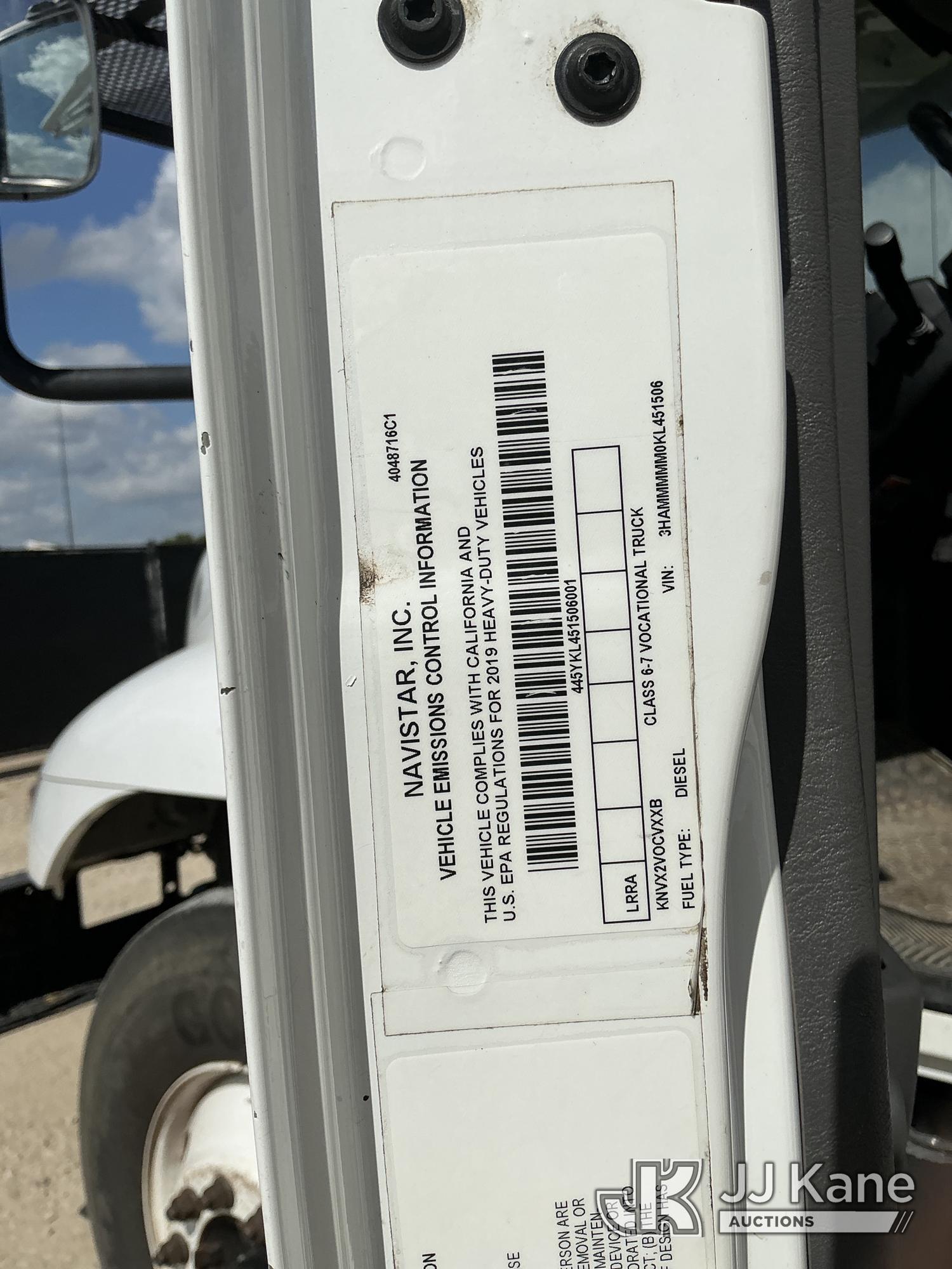 2019 International DURASTAR 4300