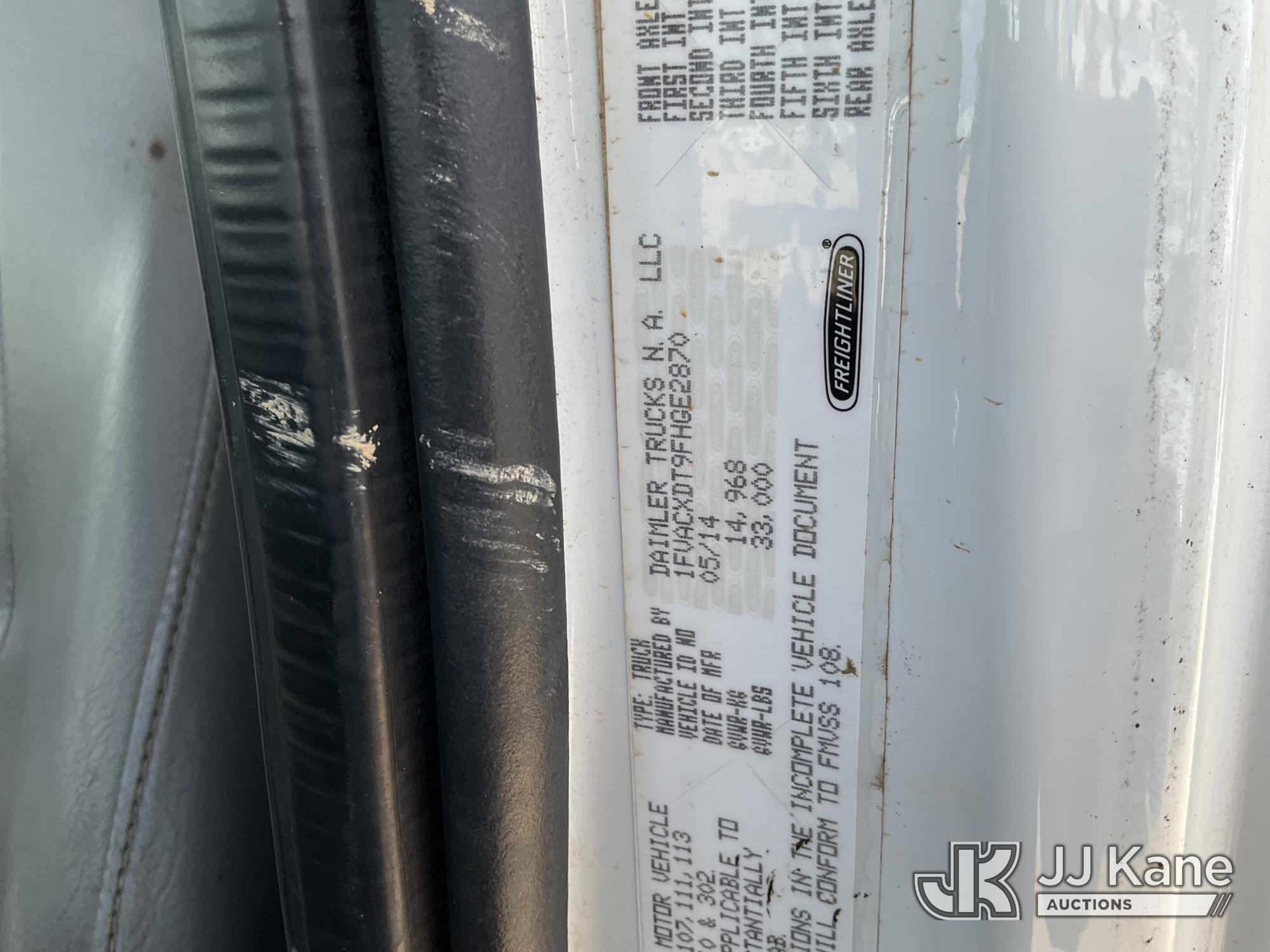 2015 Freightliner M2 106