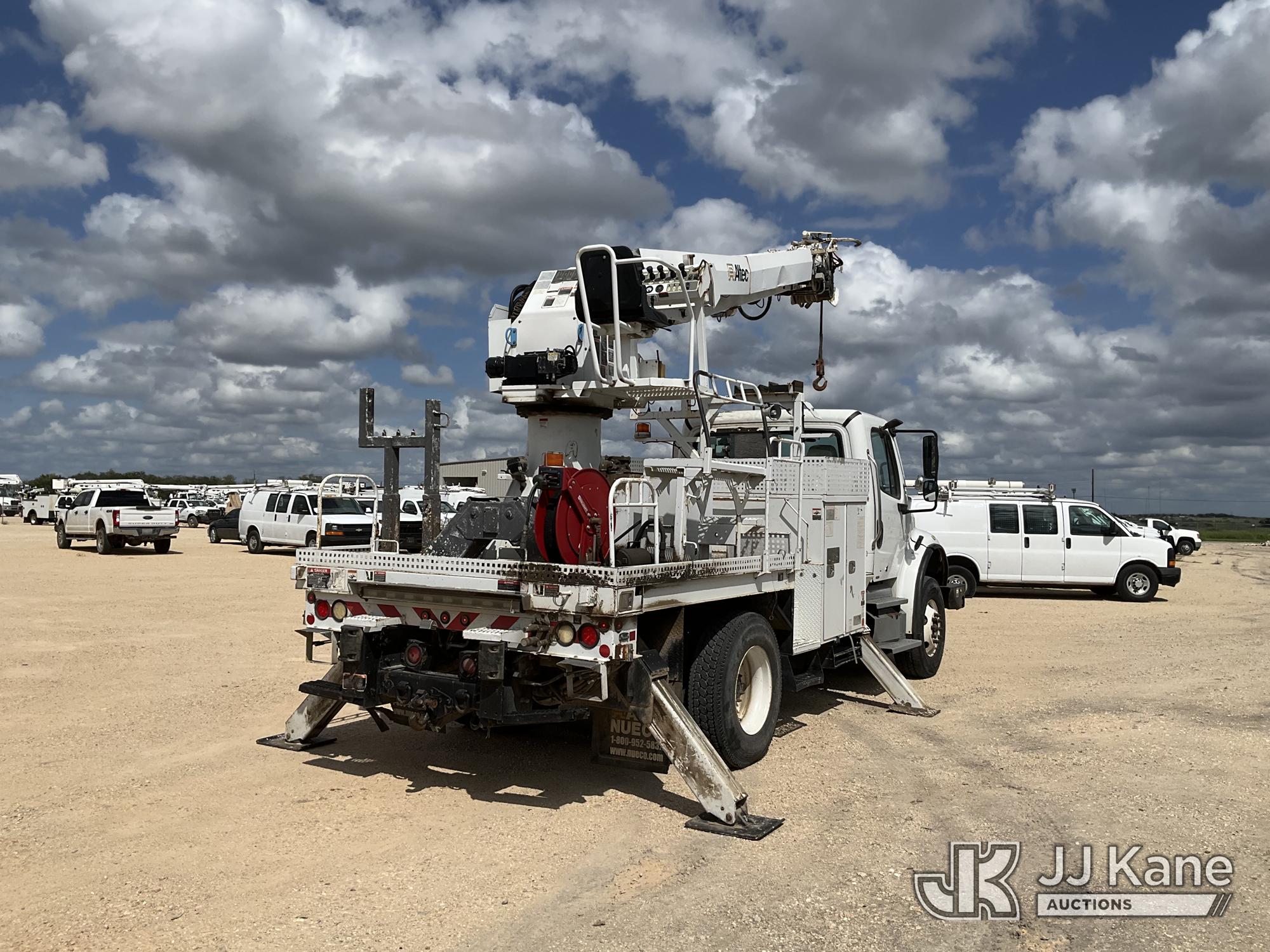 2013 Freightliner M2 106