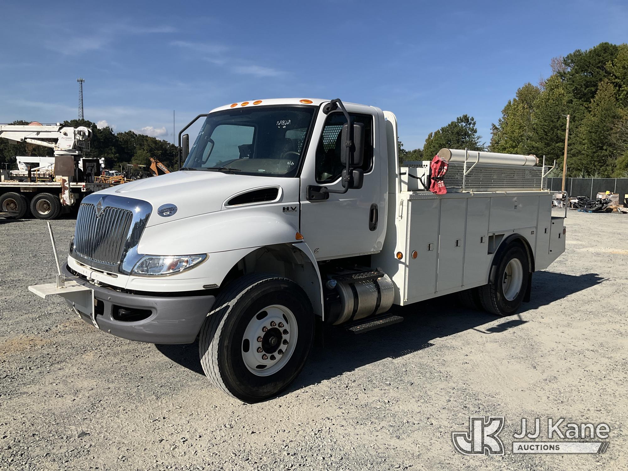 2022 International HV607