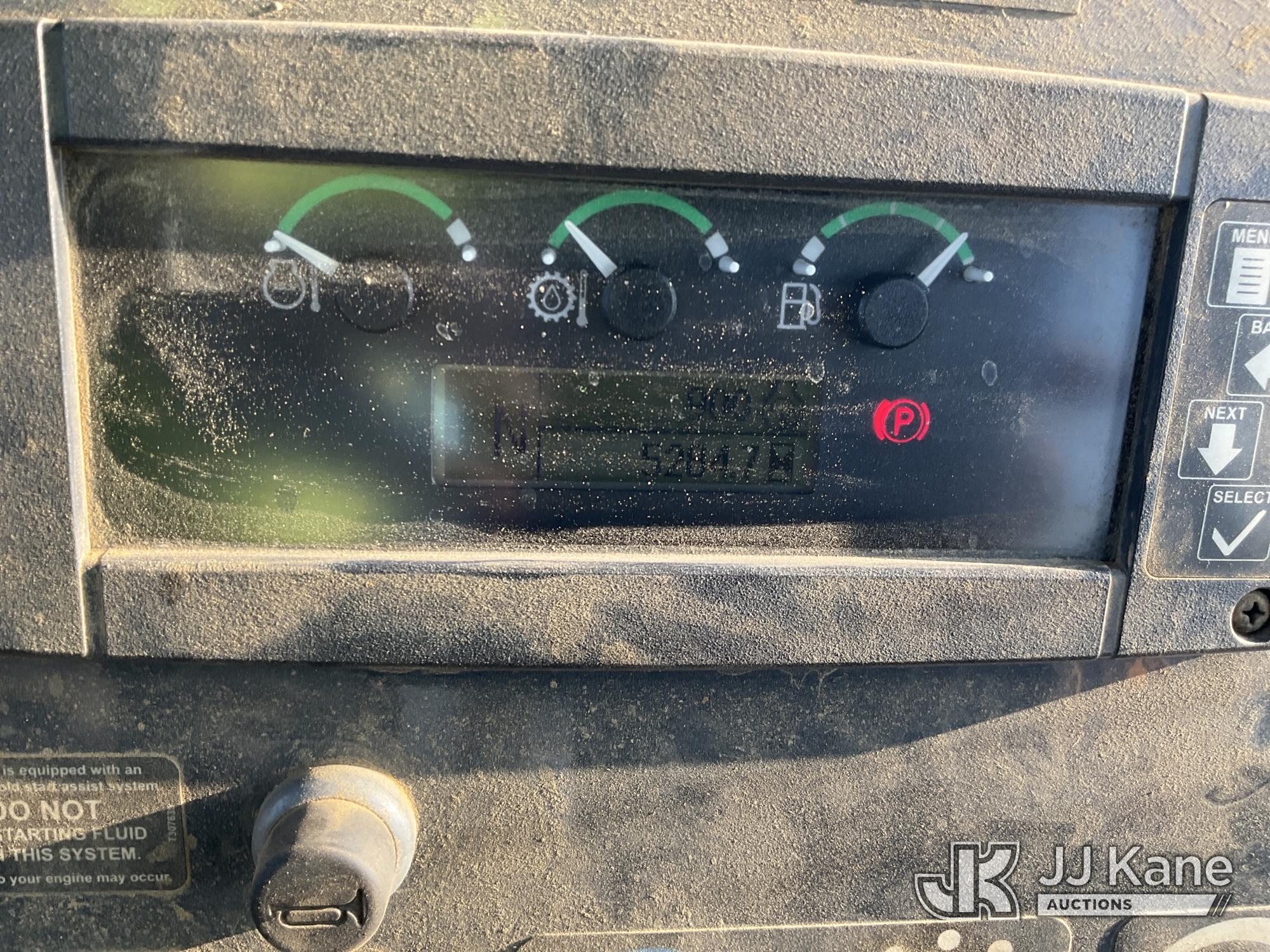 2016 John Deere 410L 4X4