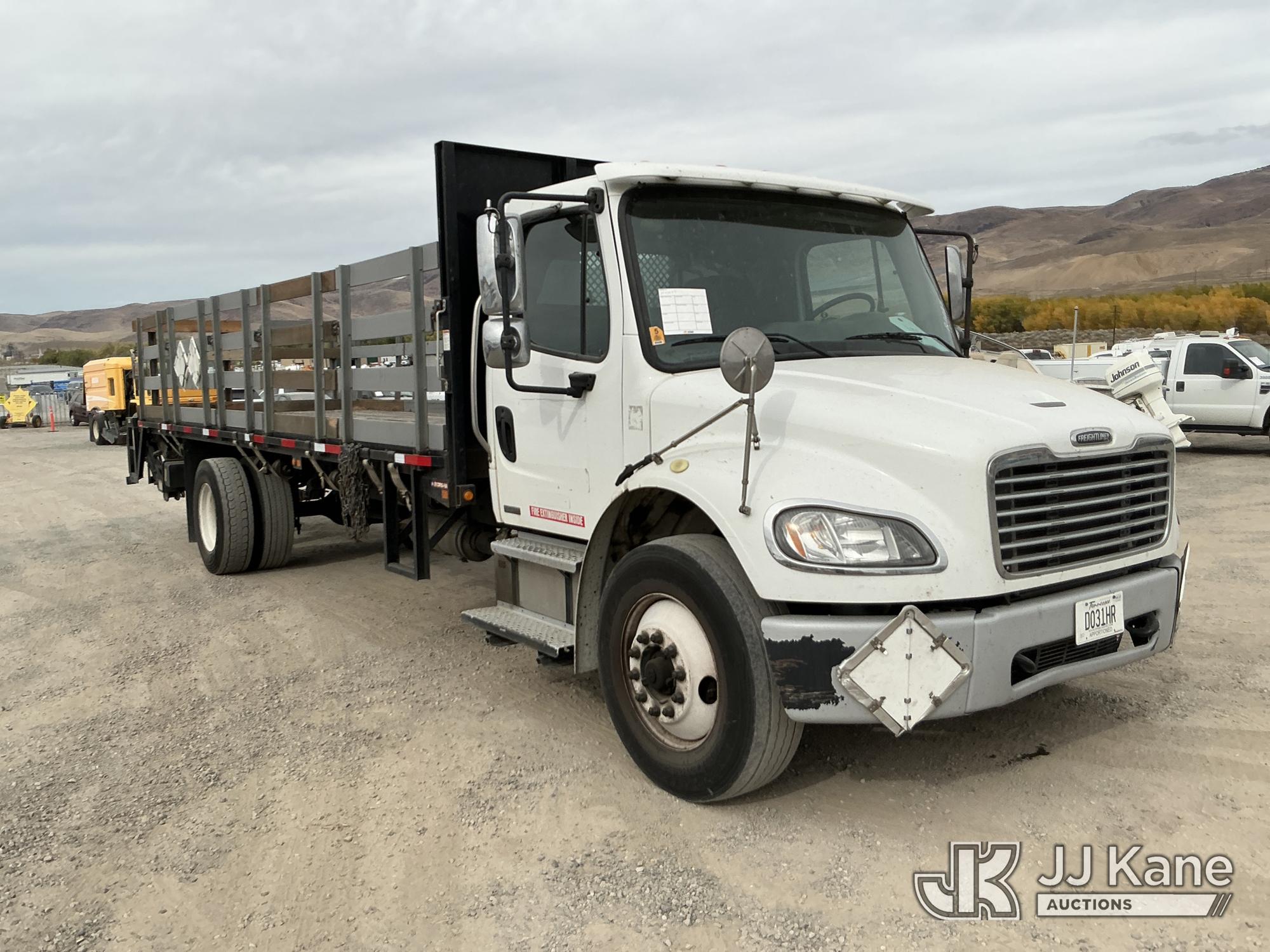 2012 Freightliner M2 106