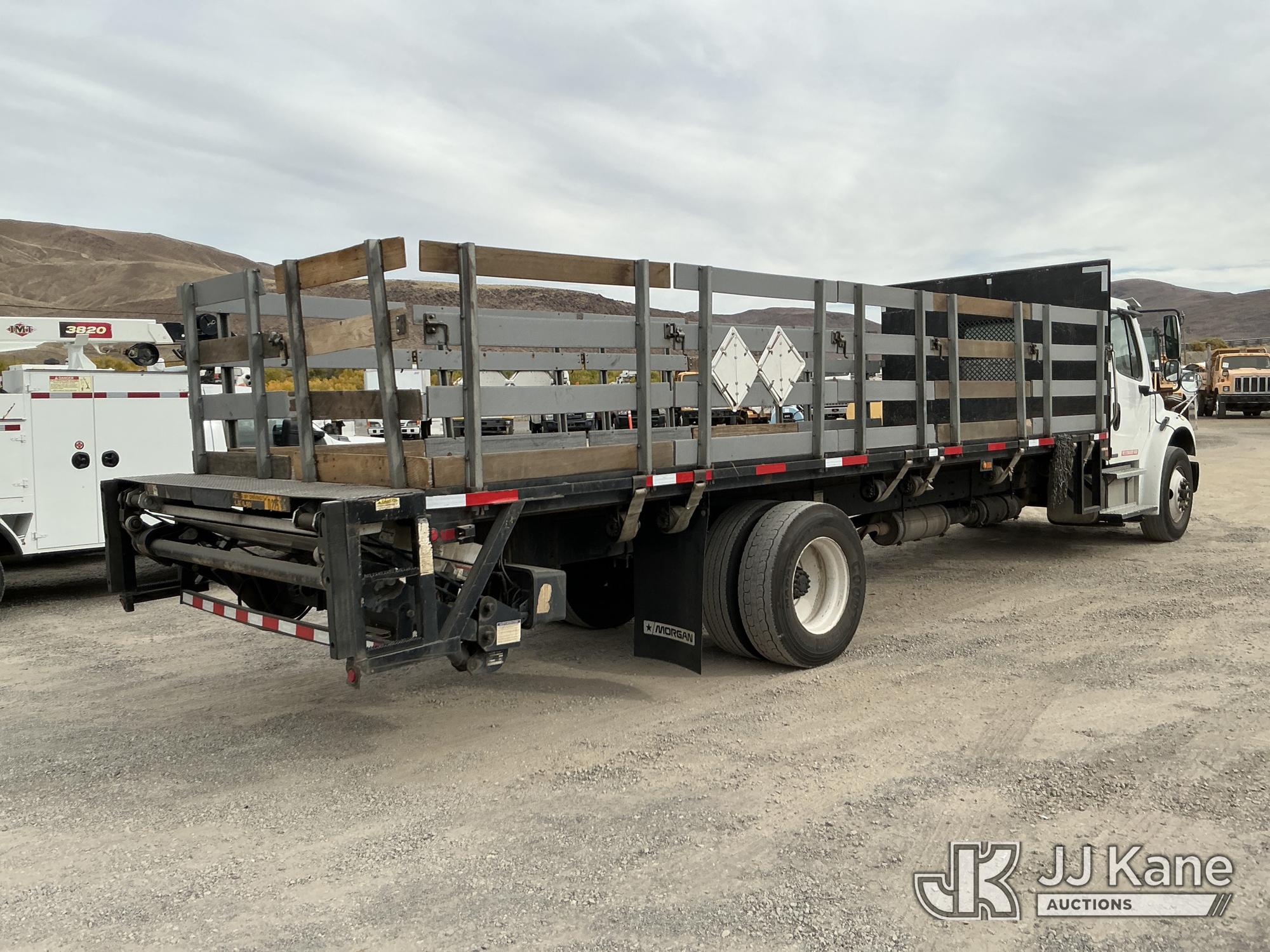 2012 Freightliner M2 106