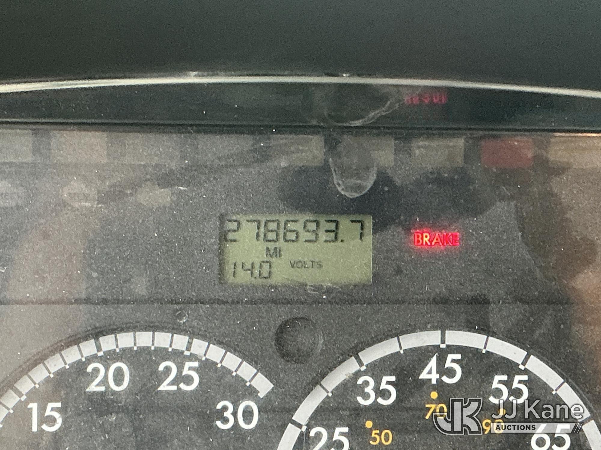 2012 Freightliner M2 112