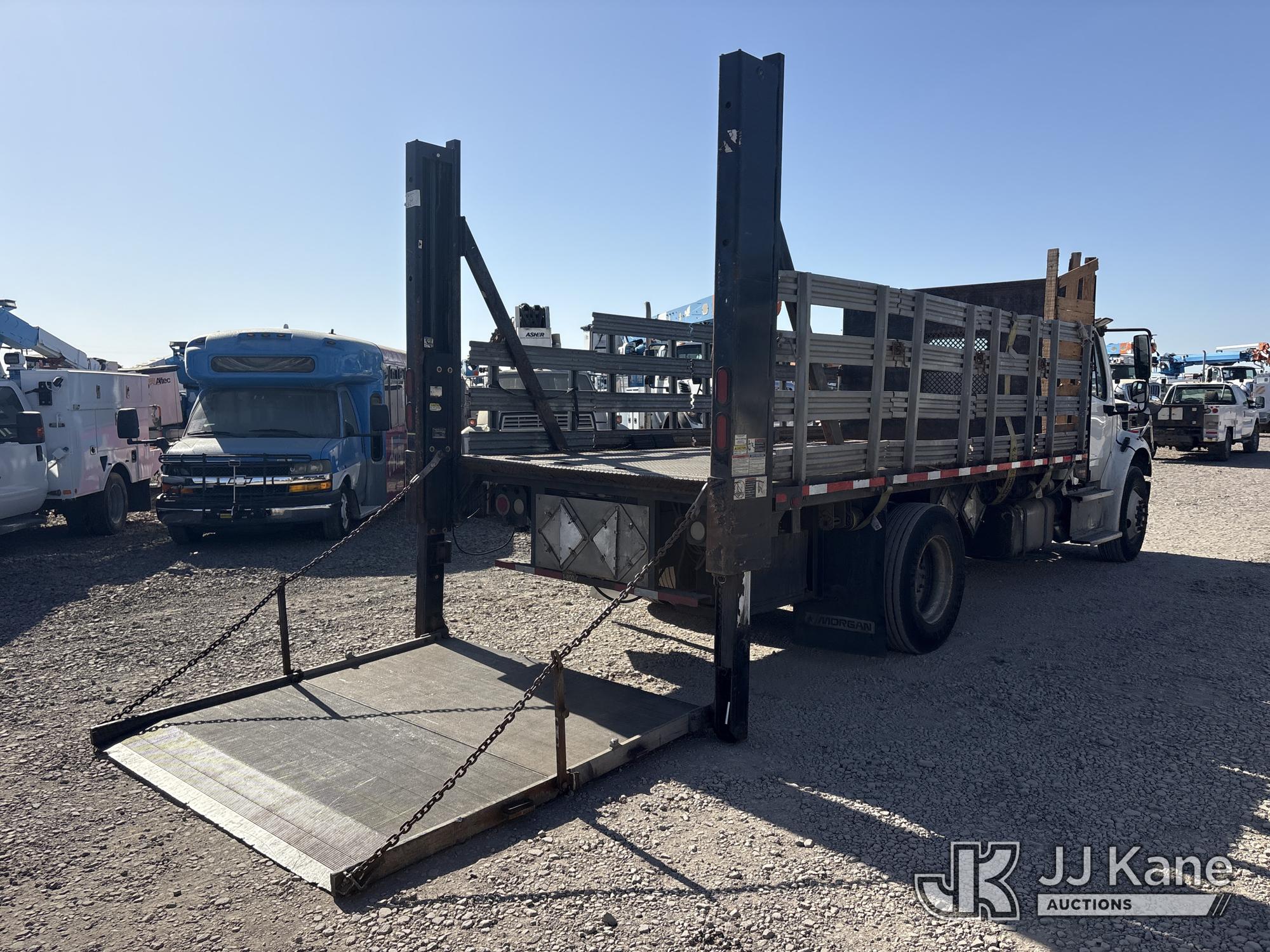 2014 Freightliner M2 106