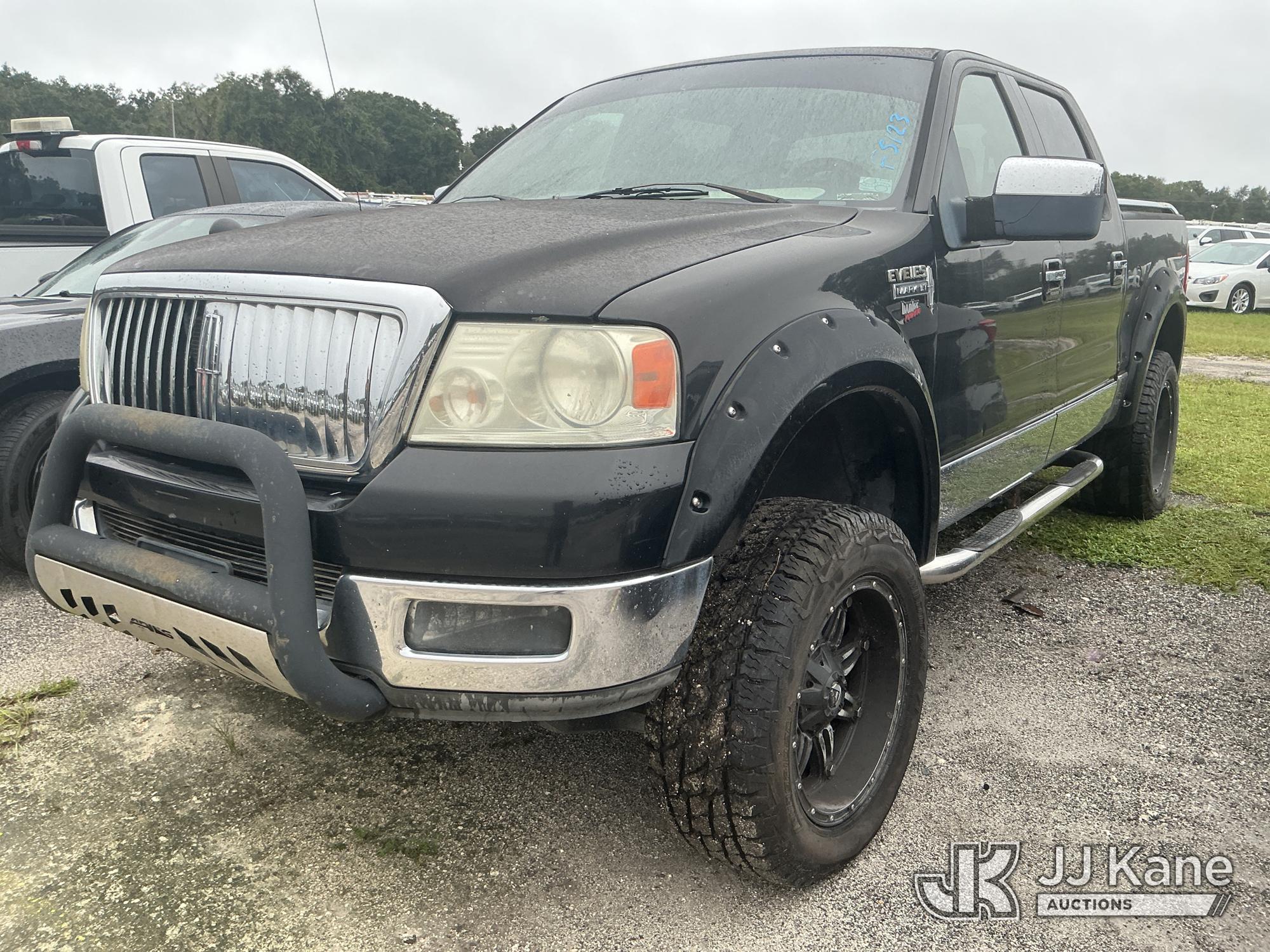 Photo of 2006 Lincoln Mark LT